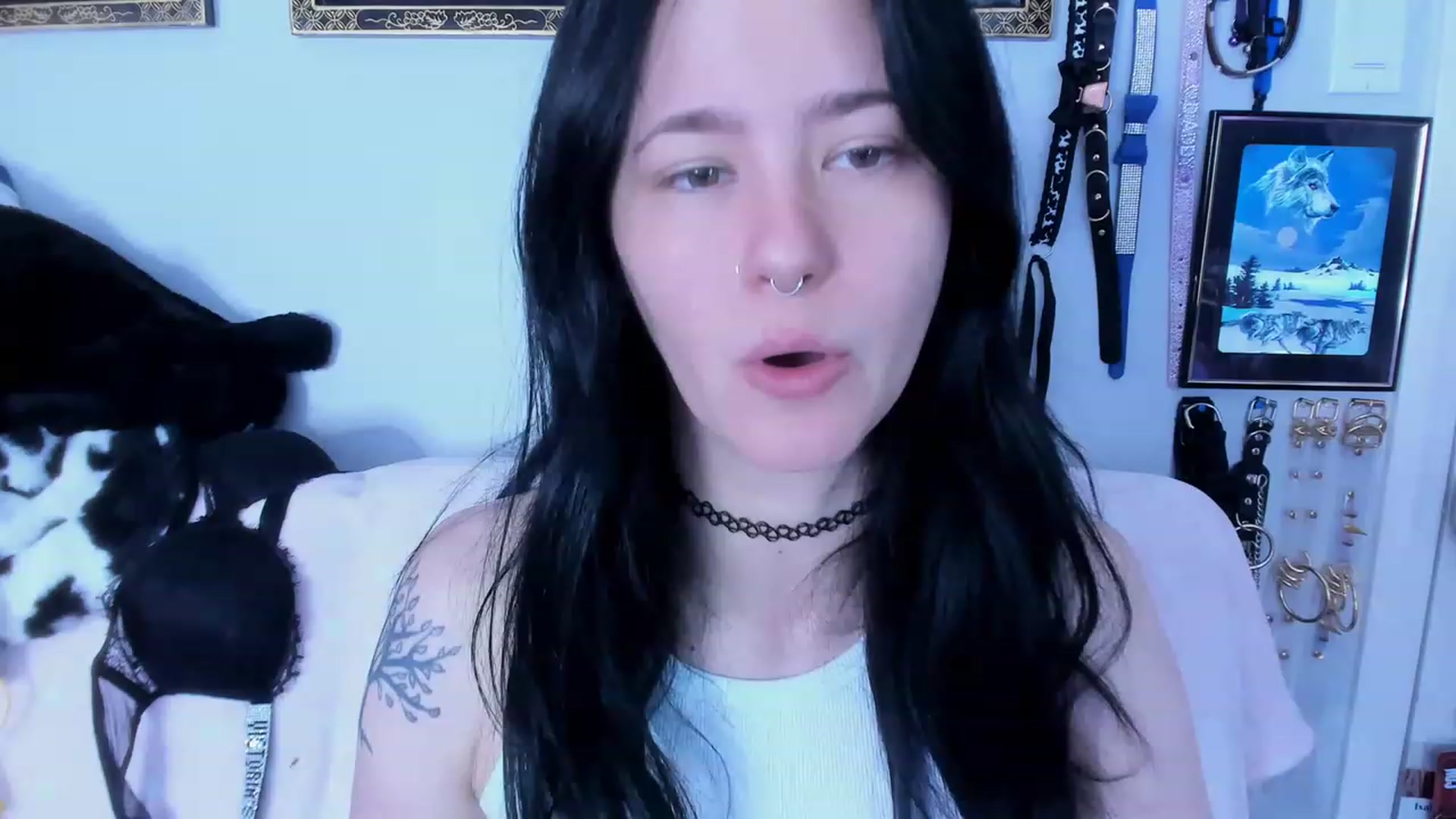 Gallery image thumbnail from Isabelle_Babe's myfreecams stream on, 04/16/2023, 20:30 image 13 of 20