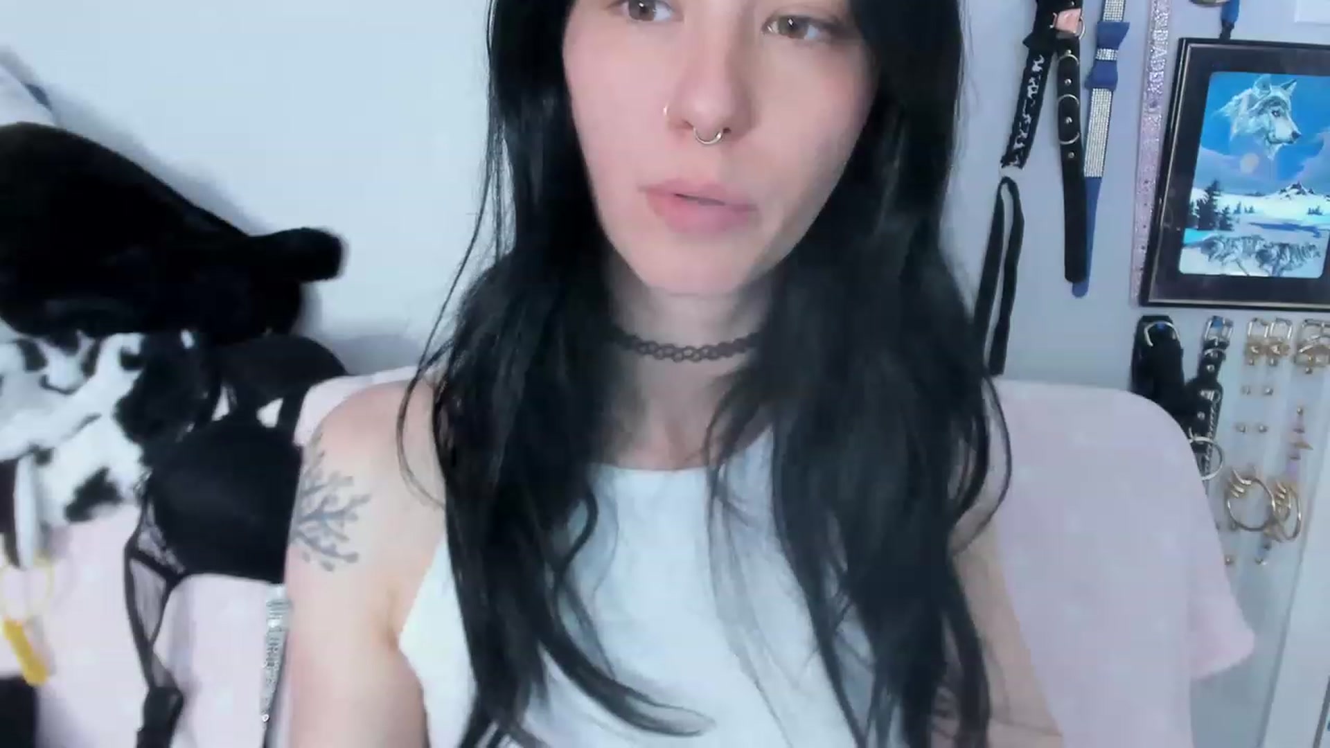 Gallery image thumbnail from Isabelle_Babe's myfreecams stream on, 04/16/2023, 20:30 image 17 of 20