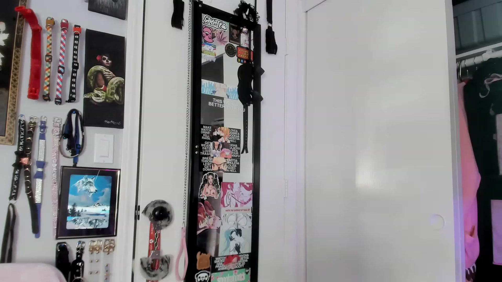 Gallery image thumbnail from Isabelle_Babe's myfreecams stream on, 04/17/2023, 18:39 image 1 of 20