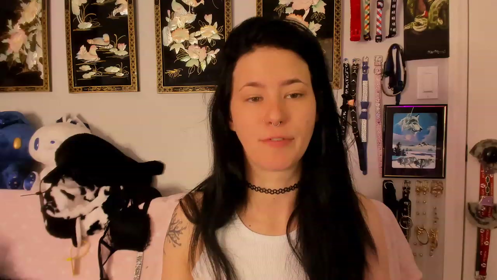 Gallery image thumbnail from Isabelle_Babe's myfreecams stream on, 04/17/2023, 18:39 image 15 of 20
