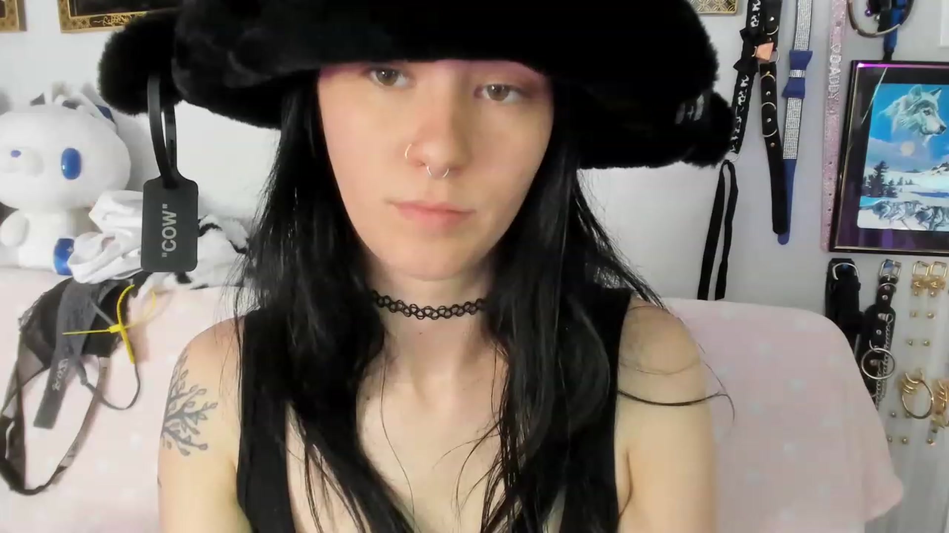 Gallery image thumbnail from Isabelle_Babe's myfreecams stream on, 04/18/2023, 18:59 image 20 of 20