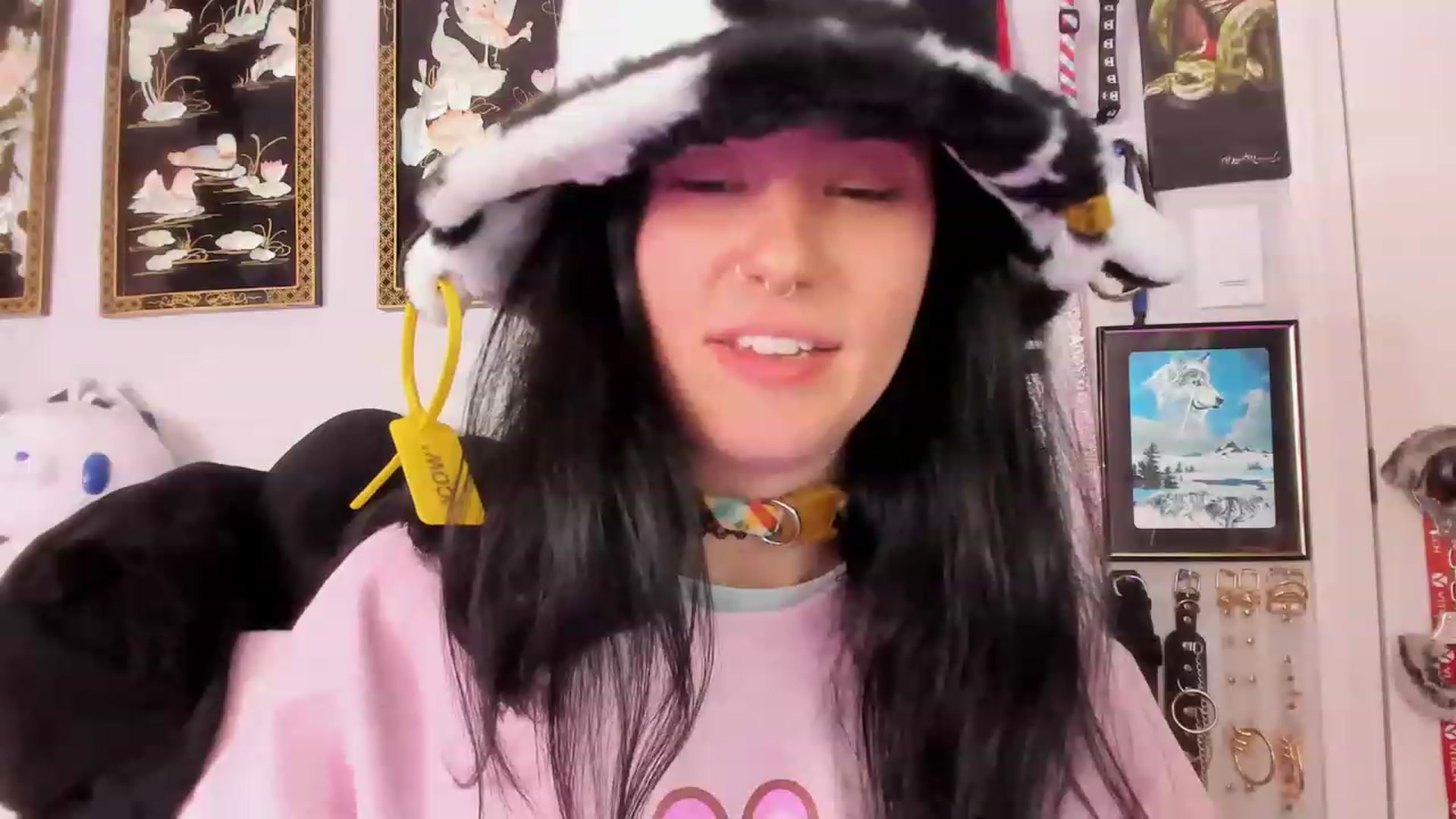 Gallery image thumbnail from Isabelle_Babe's myfreecams stream on, 04/20/2023, 17:06 image 18 of 20