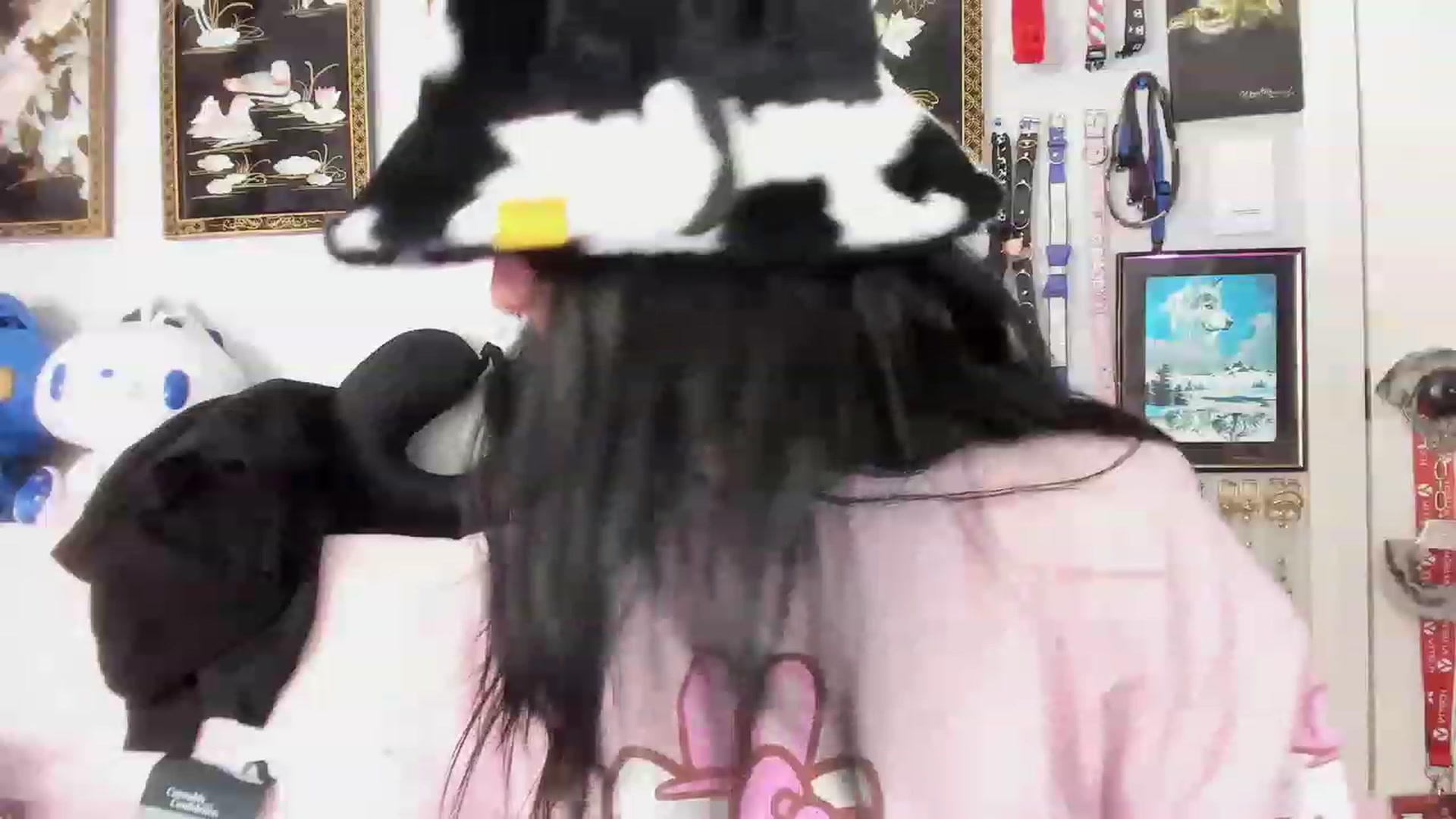Gallery image thumbnail from Isabelle_Babe's myfreecams stream on, 04/20/2023, 17:06 image 14 of 20