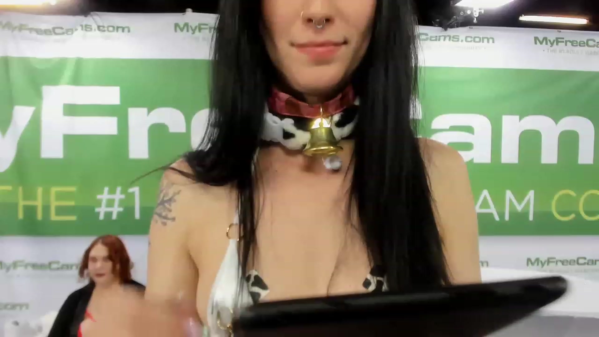 Gallery image thumbnail from Isabelle_Babe's myfreecams stream on, 04/22/2023, 23:05 image 2 of 20