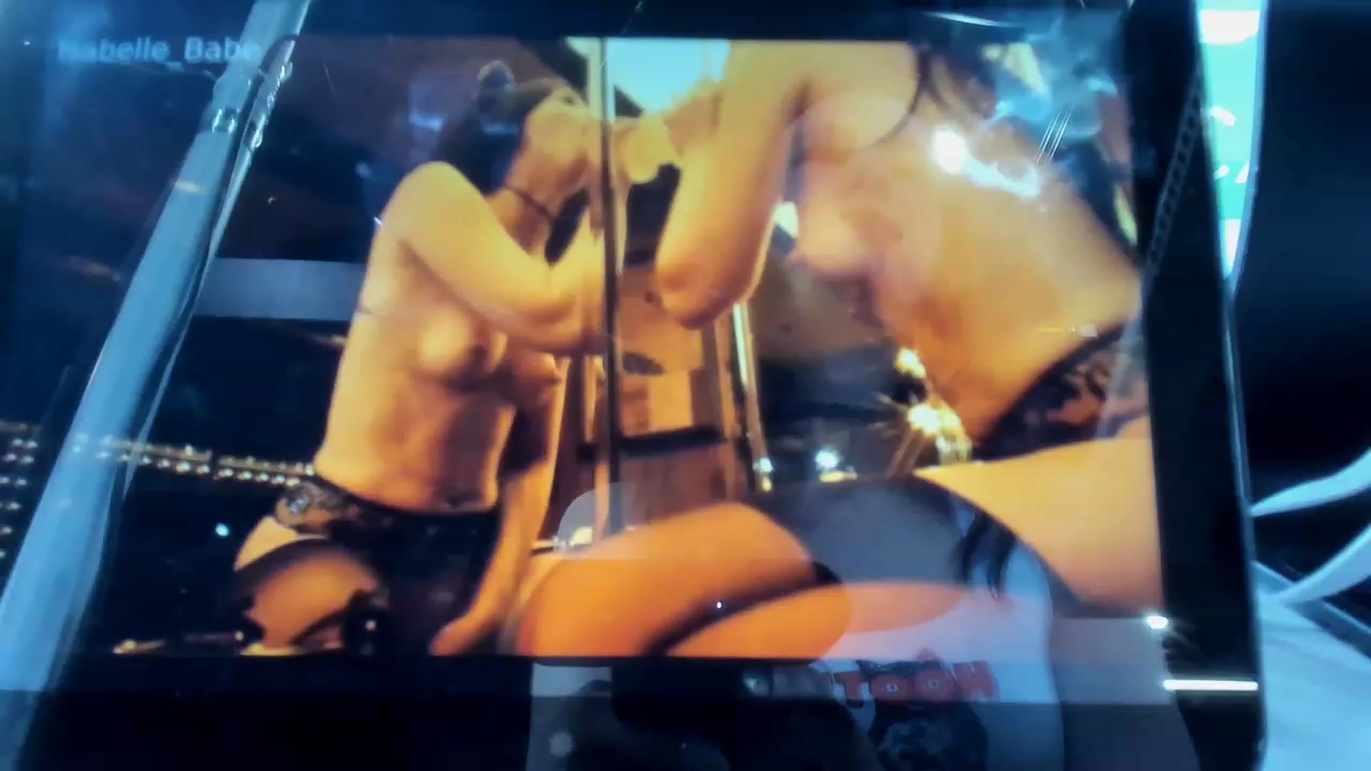 Gallery image thumbnail from Isabelle_Babe's myfreecams stream on, 04/23/2023, 22:40 image 3 of 20