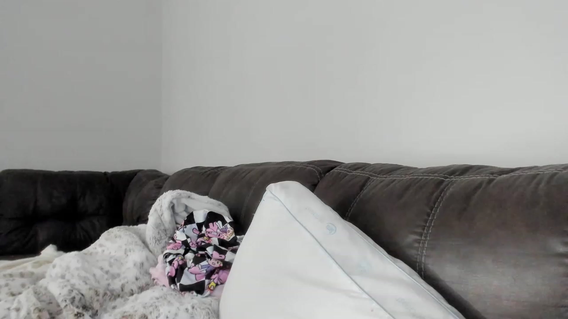 Gallery image thumbnail from Isabelle_Babe's myfreecams stream on, 04/27/2023, 22:54 image 13 of 20