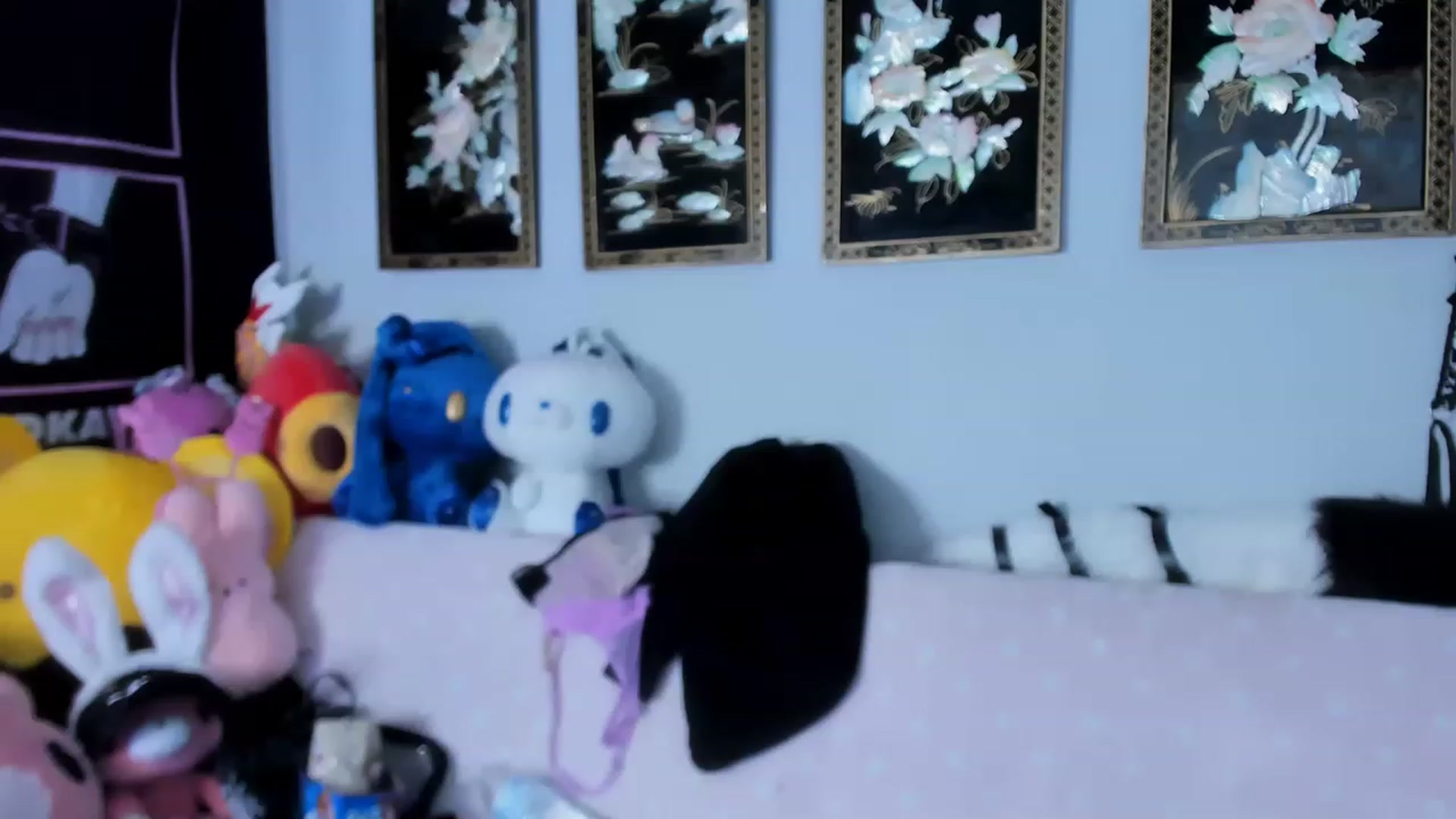 Gallery image thumbnail from Isabelle_Babe's myfreecams stream on, 05/01/2023, 18:45 image 19 of 20