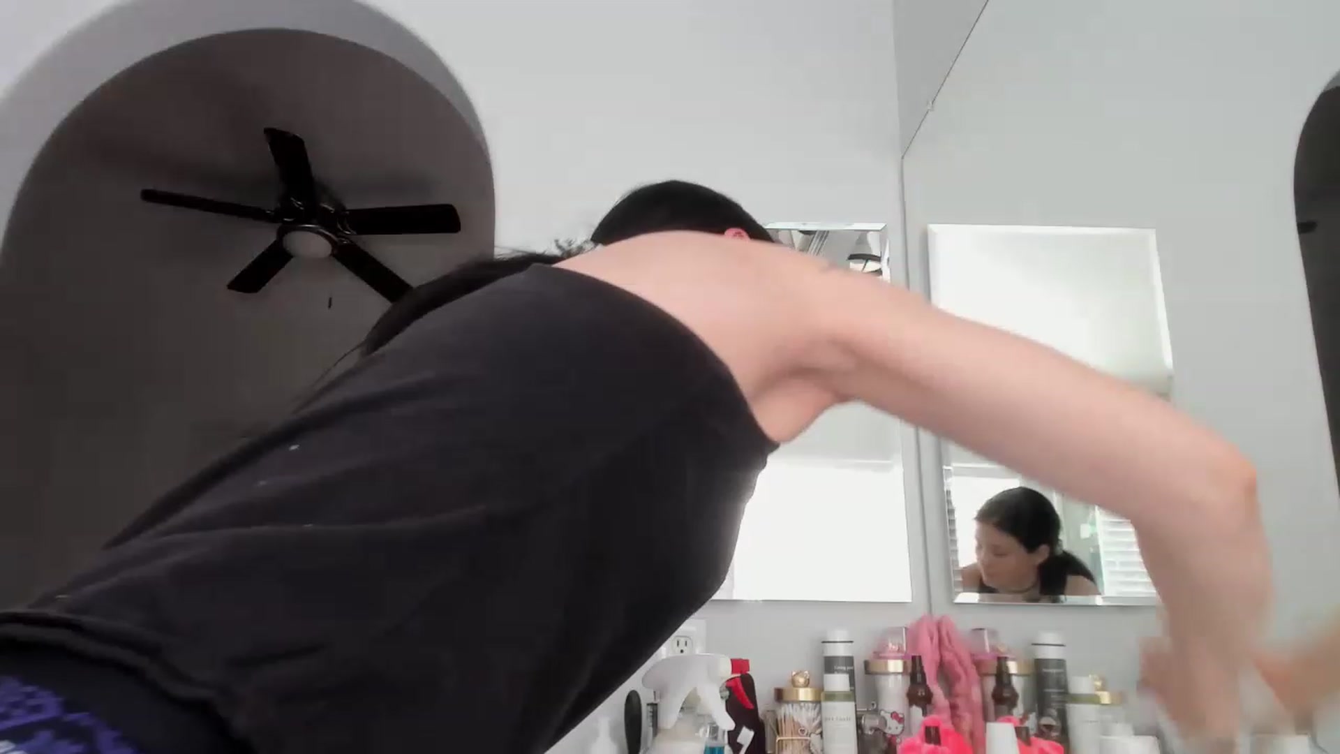 Gallery image thumbnail from Isabelle_Babe's myfreecams stream on, 05/01/2023, 23:24 image 6 of 20