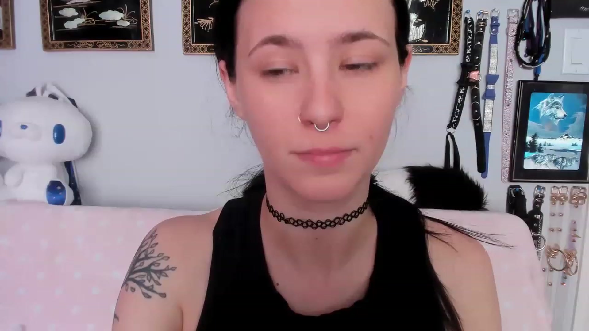 Gallery image thumbnail from Isabelle_Babe's myfreecams stream on, 05/01/2023, 23:24 image 2 of 20