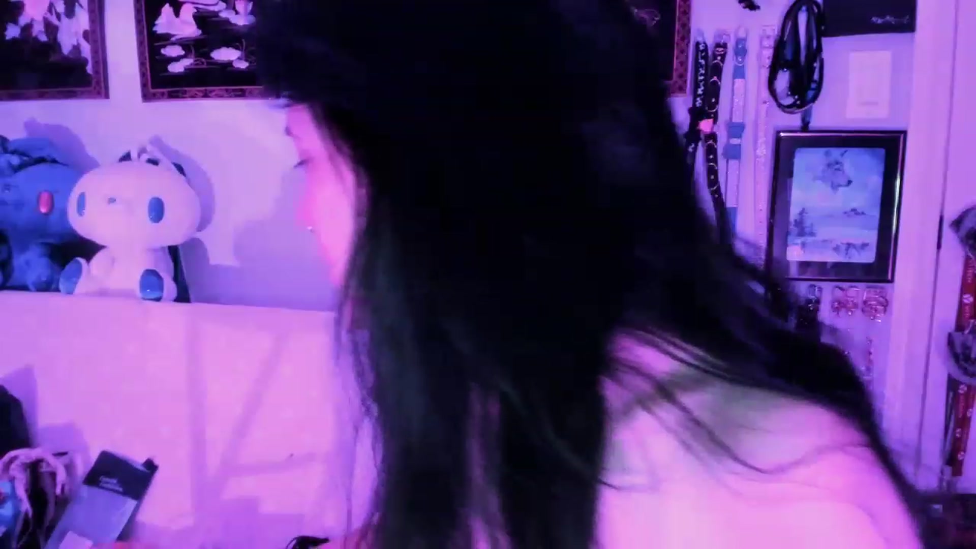 Gallery image thumbnail from Isabelle_Babe's myfreecams stream on, 05/02/2023, 08:02 image 20 of 20