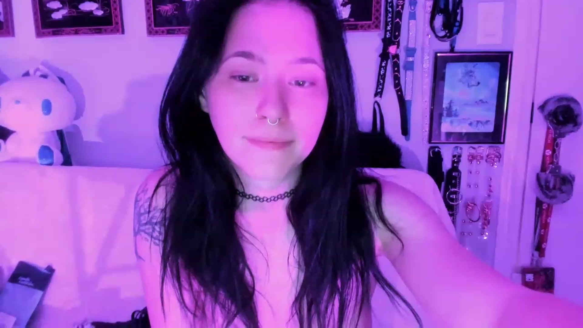 Gallery image thumbnail from Isabelle_Babe's myfreecams stream on, 05/02/2023, 08:02 image 9 of 20