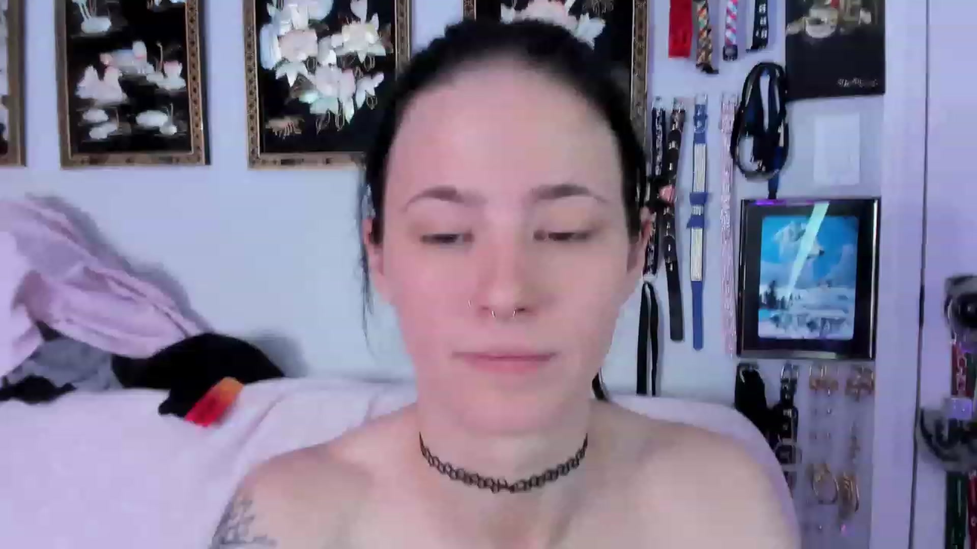 Gallery image thumbnail from Isabelle_Babe's myfreecams stream on, 05/09/2023, 20:04 image 17 of 20