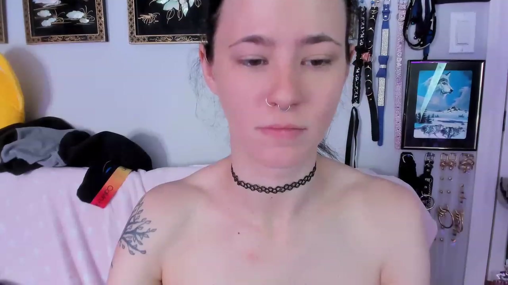 Gallery image thumbnail from Isabelle_Babe's myfreecams stream on, 05/09/2023, 20:04 image 7 of 20