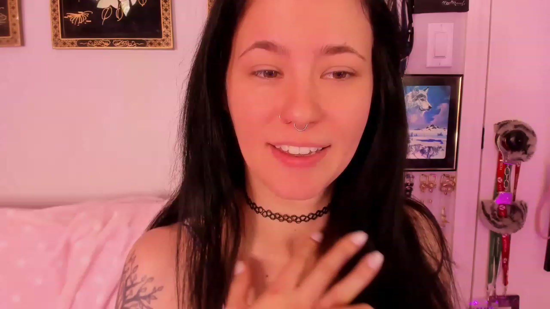 Gallery image thumbnail from Isabelle_Babe's myfreecams stream on, 05/10/2023, 17:13 image 14 of 20