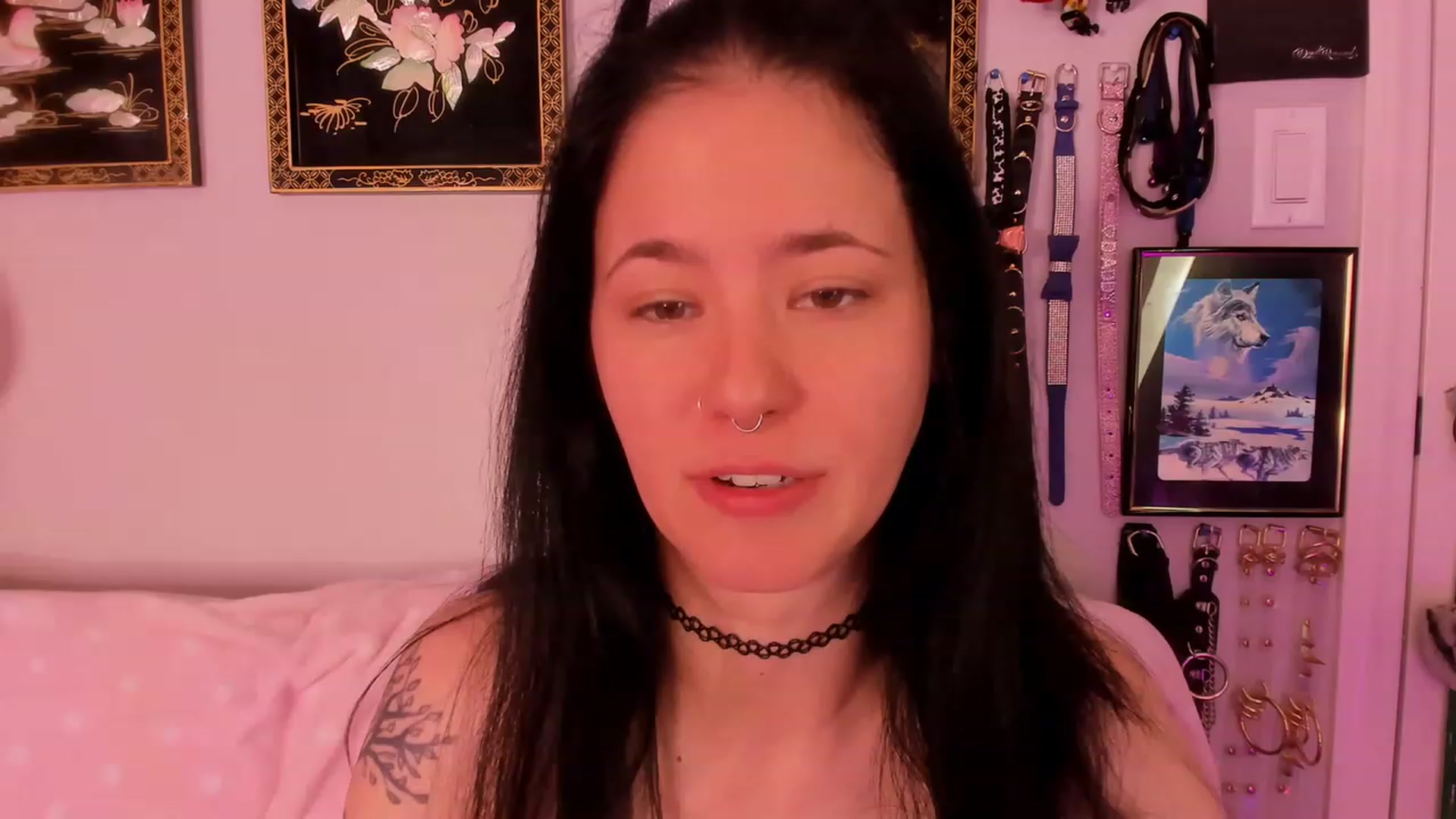 Gallery image thumbnail from Isabelle_Babe's myfreecams stream on, 05/10/2023, 17:13 image 6 of 20