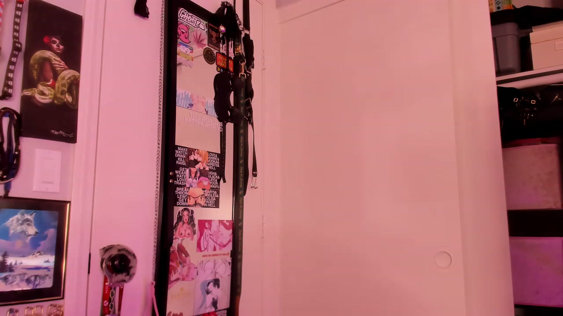 Gallery image thumbnail from Isabelle_Babe's myfreecams stream on, 05/10/2023, 17:13 image 7 of 20