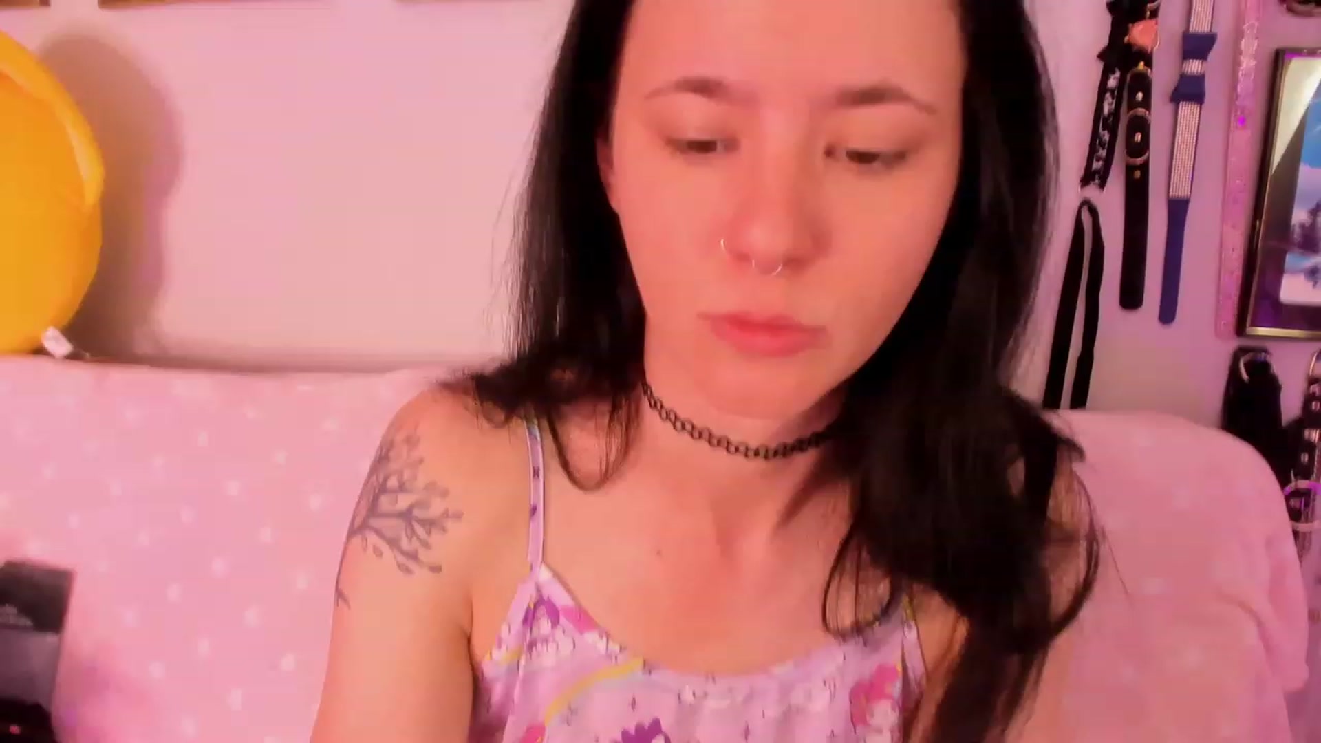Gallery image thumbnail from Isabelle_Babe's myfreecams stream on, 05/10/2023, 17:13 image 1 of 20