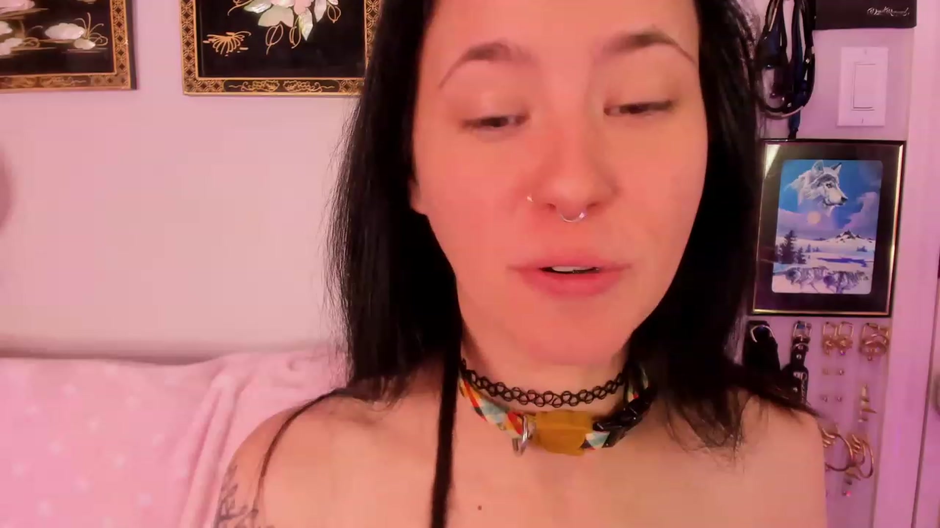 Gallery image thumbnail from Isabelle_Babe's myfreecams stream on, 05/10/2023, 18:20 image 14 of 20