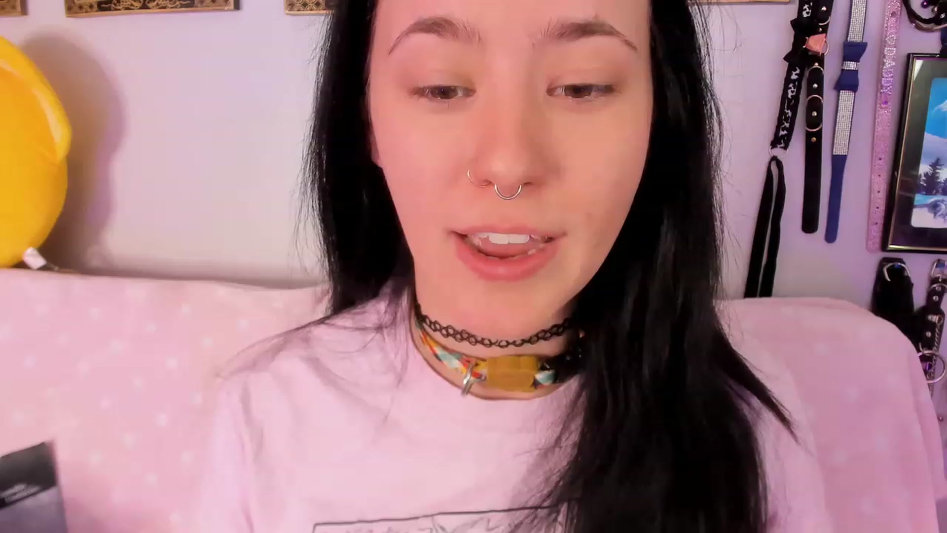 Gallery image thumbnail from Isabelle_Babe's myfreecams stream on, 05/10/2023, 19:12 image 12 of 20