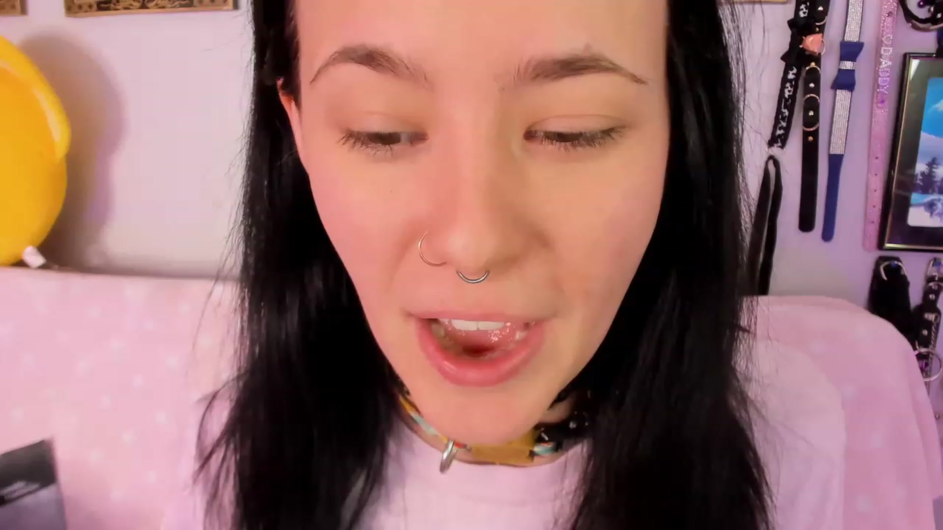 Gallery image thumbnail from Isabelle_Babe's myfreecams stream on, 05/10/2023, 19:12 image 9 of 20