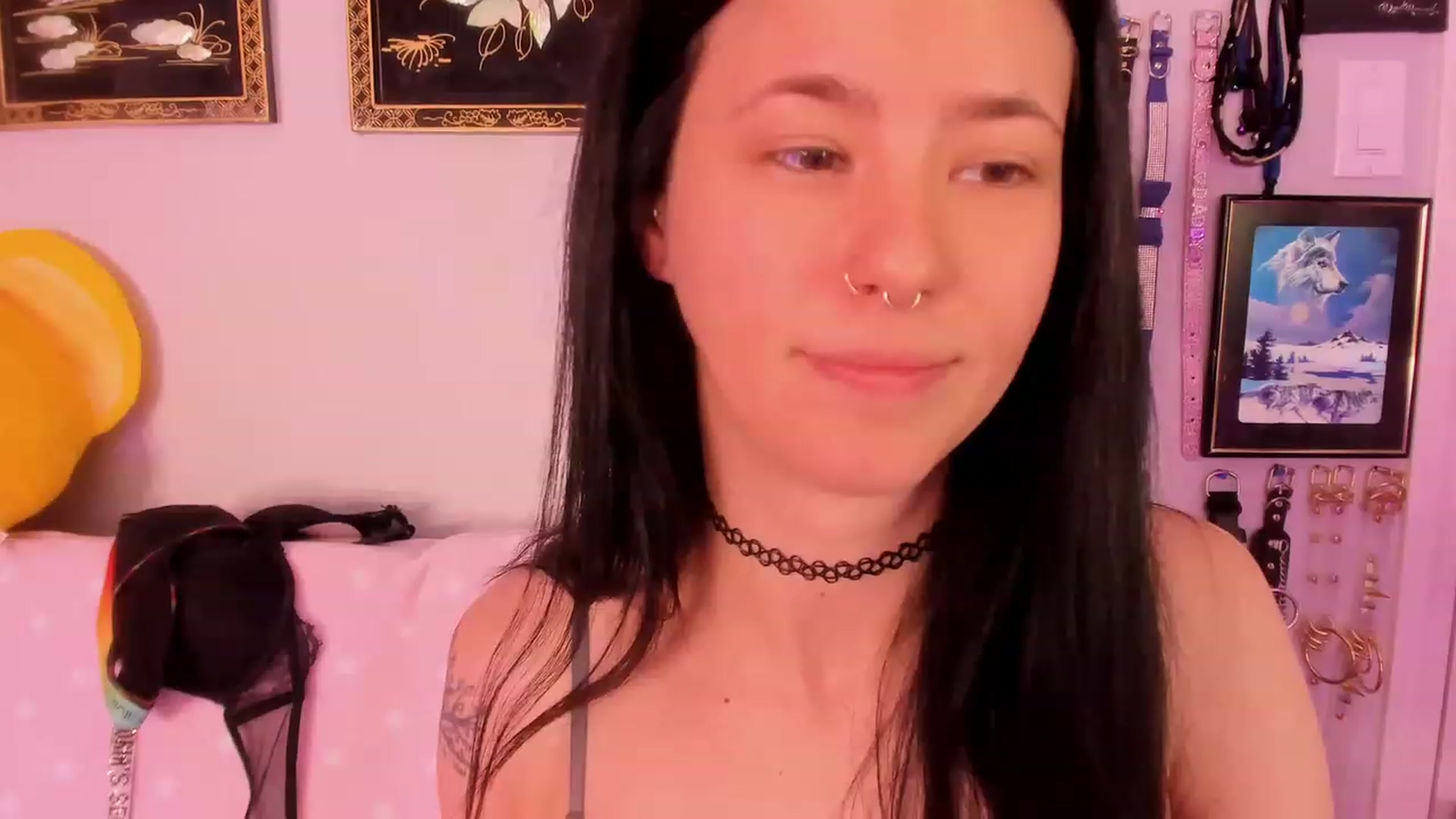 Gallery image thumbnail from Isabelle_Babe's myfreecams stream on, 05/13/2023, 18:37 image 16 of 20
