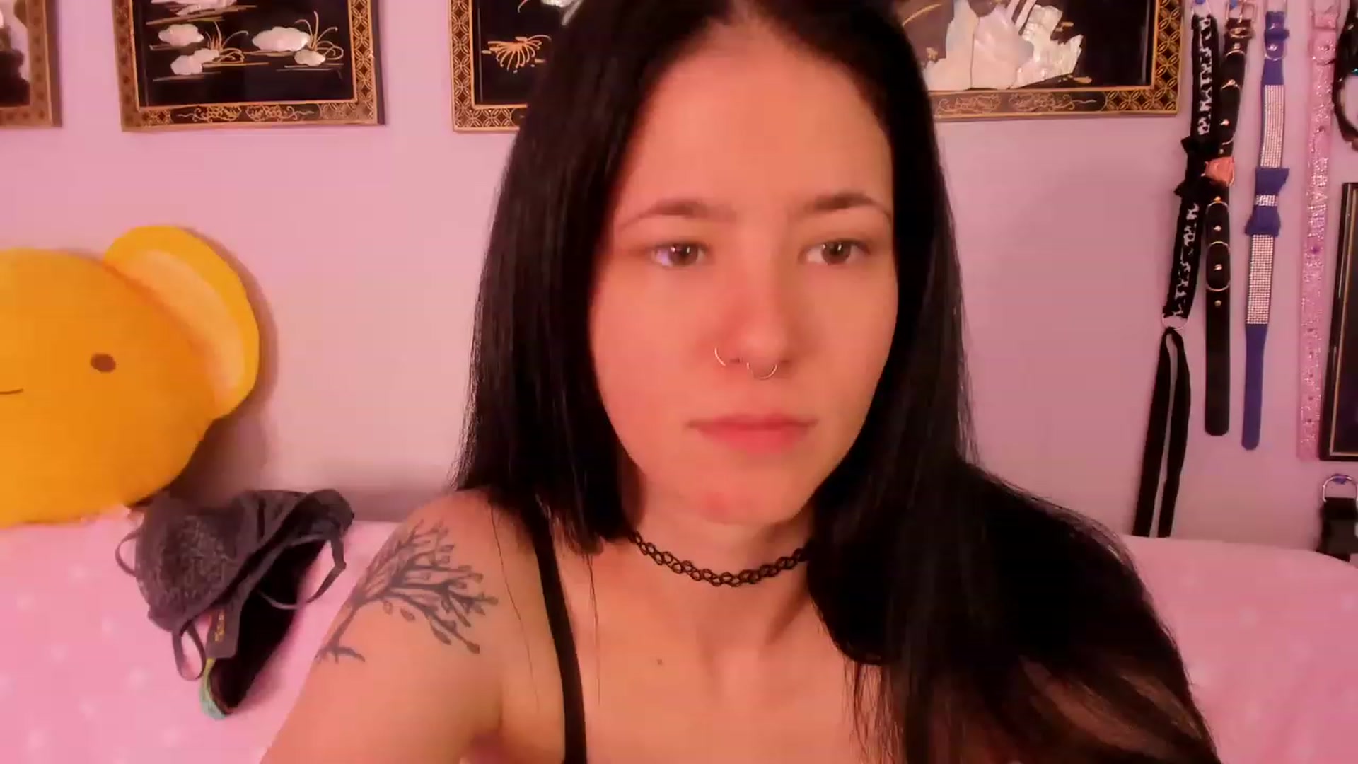 Gallery image thumbnail from Isabelle_Babe's myfreecams stream on, 05/14/2023, 19:07 image 1 of 20