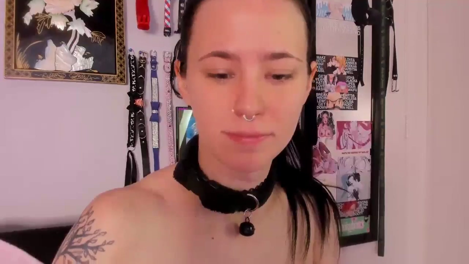 Gallery image thumbnail from Isabelle_Babe's myfreecams stream on, 05/20/2023, 19:49 image 5 of 20