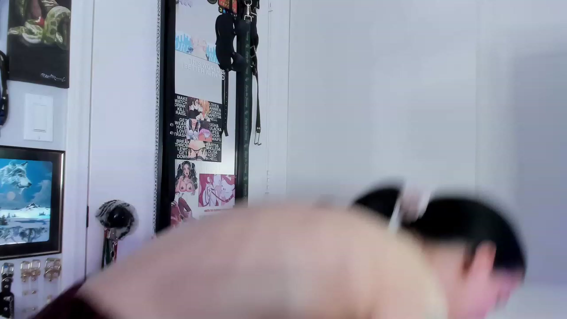 Gallery image thumbnail from Isabelle_Babe's myfreecams stream on, 05/21/2023, 19:40 image 10 of 20