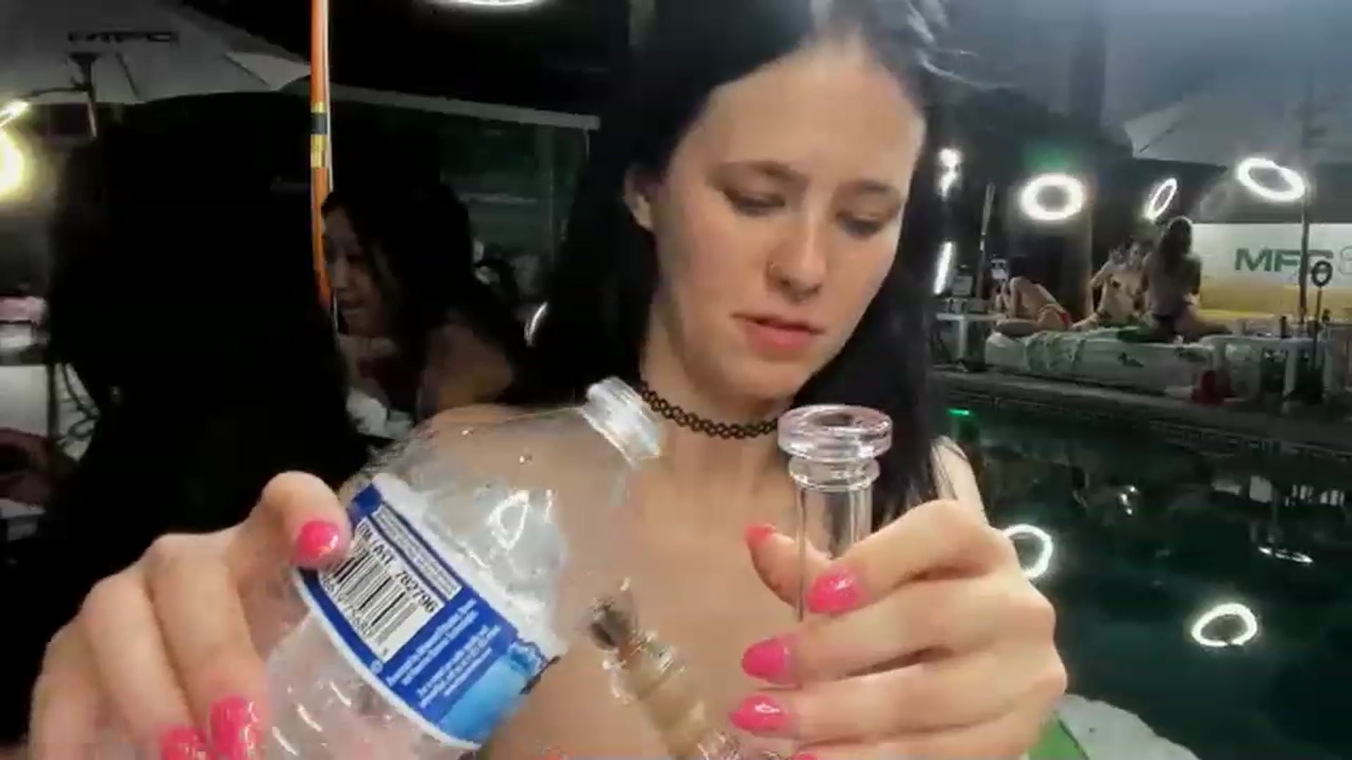 Gallery image thumbnail from Isabelle_Babe's myfreecams stream on, 05/23/2023, 07:11 image 16 of 20