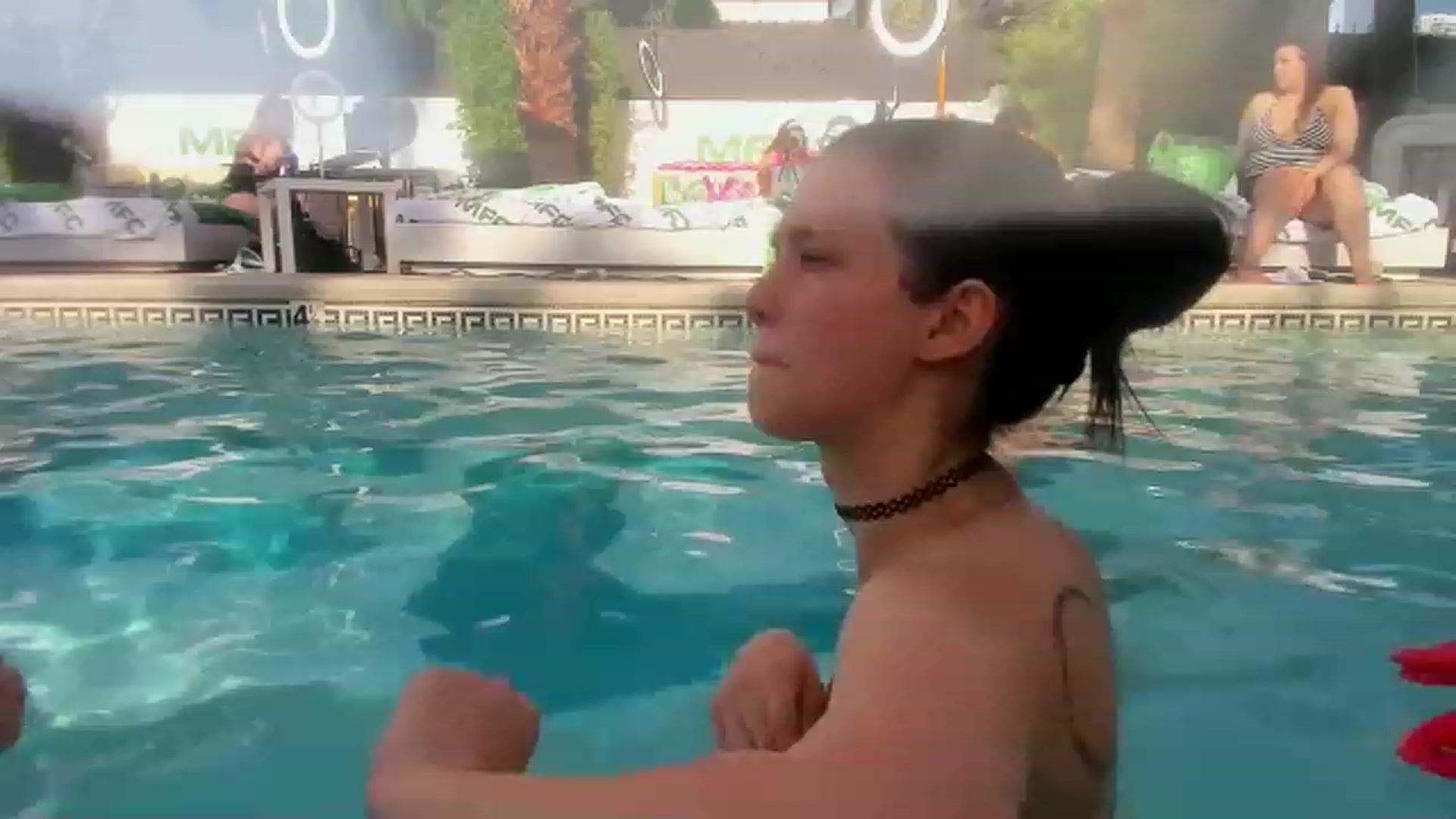 Gallery image thumbnail from Isabelle_Babe's myfreecams stream on, 05/24/2023, 01:13 image 12 of 20