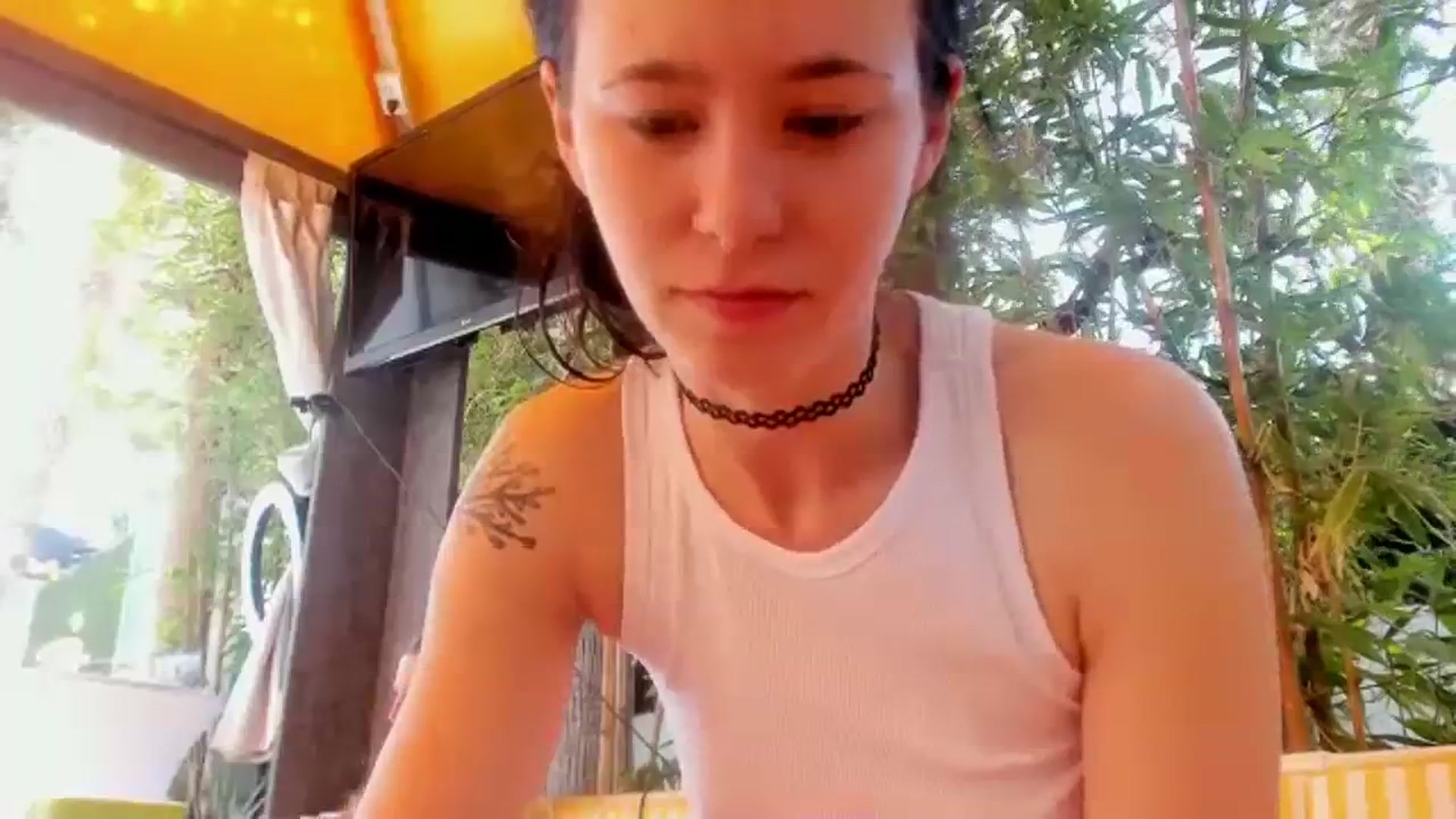Gallery image thumbnail from Isabelle_Babe's myfreecams stream on, 05/24/2023, 18:20 image 7 of 20