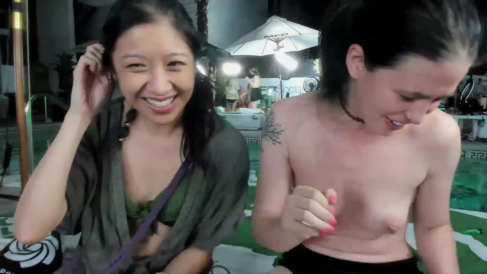 Gallery image thumbnail from Isabelle_Babe's myfreecams stream on, 05/25/2023, 08:18 image 13 of 20