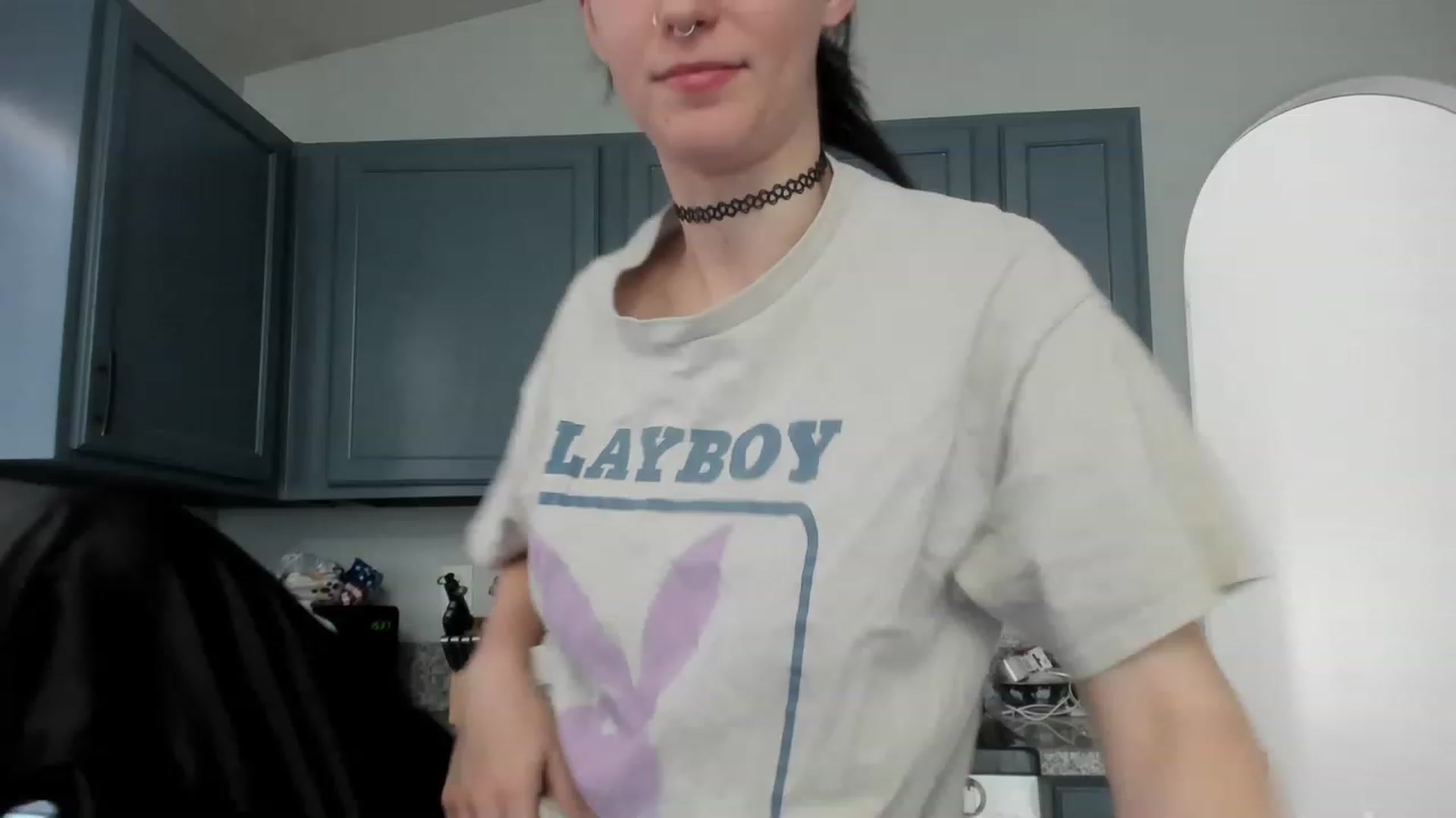 Gallery image thumbnail from Isabelle_Babe's myfreecams stream on, 05/27/2023, 20:11 image 3 of 20