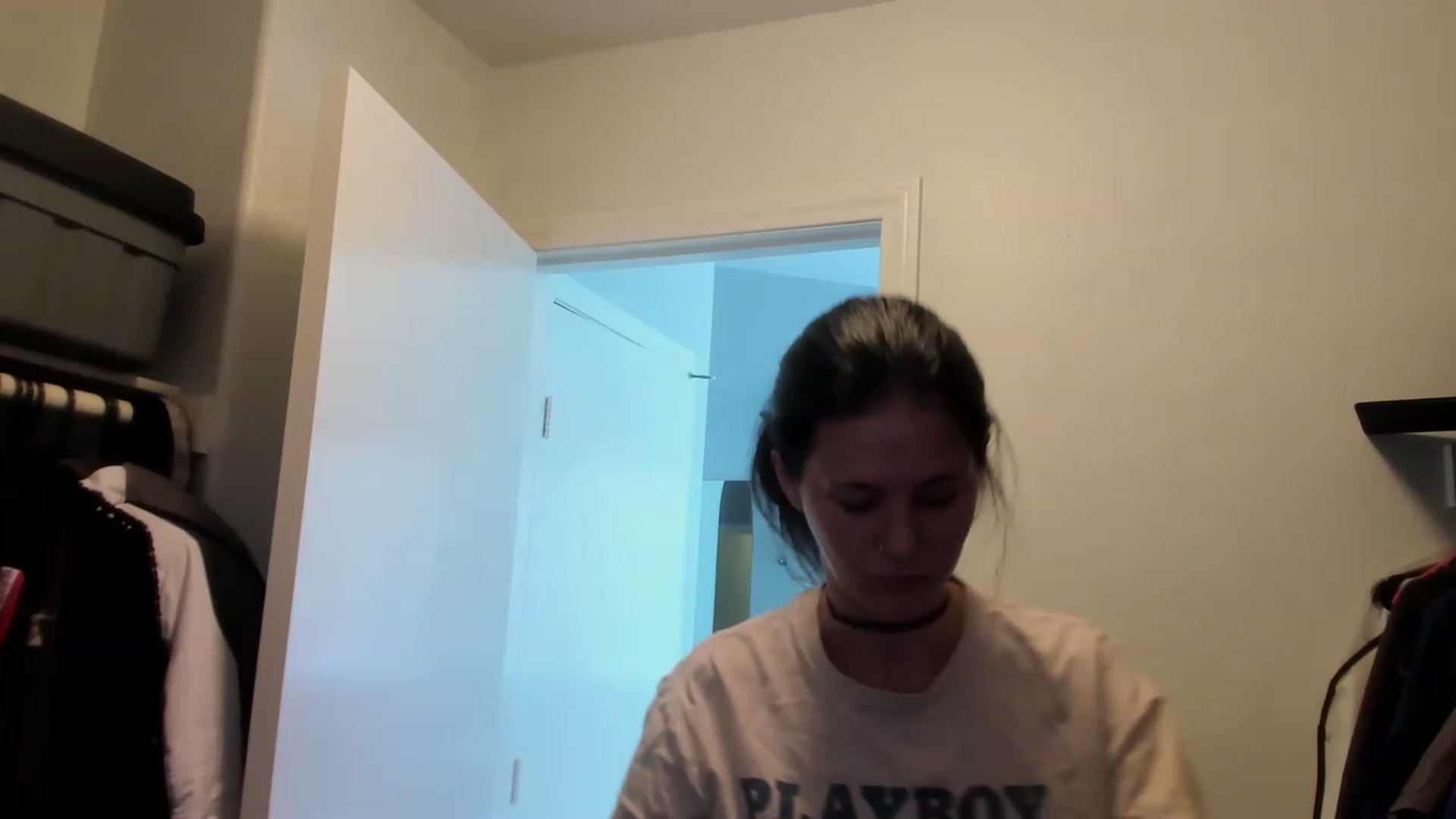 Gallery image thumbnail from Isabelle_Babe's myfreecams stream on, 05/27/2023, 21:53 image 13 of 20