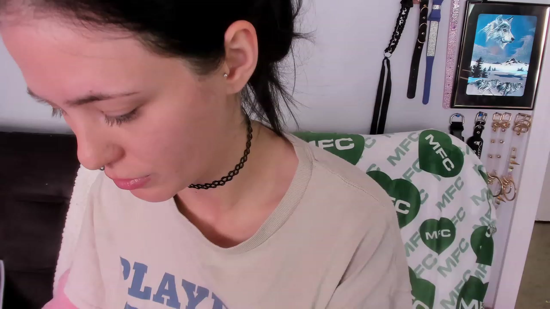 Gallery image thumbnail from Isabelle_Babe's myfreecams stream on, 05/27/2023, 21:53 image 10 of 20