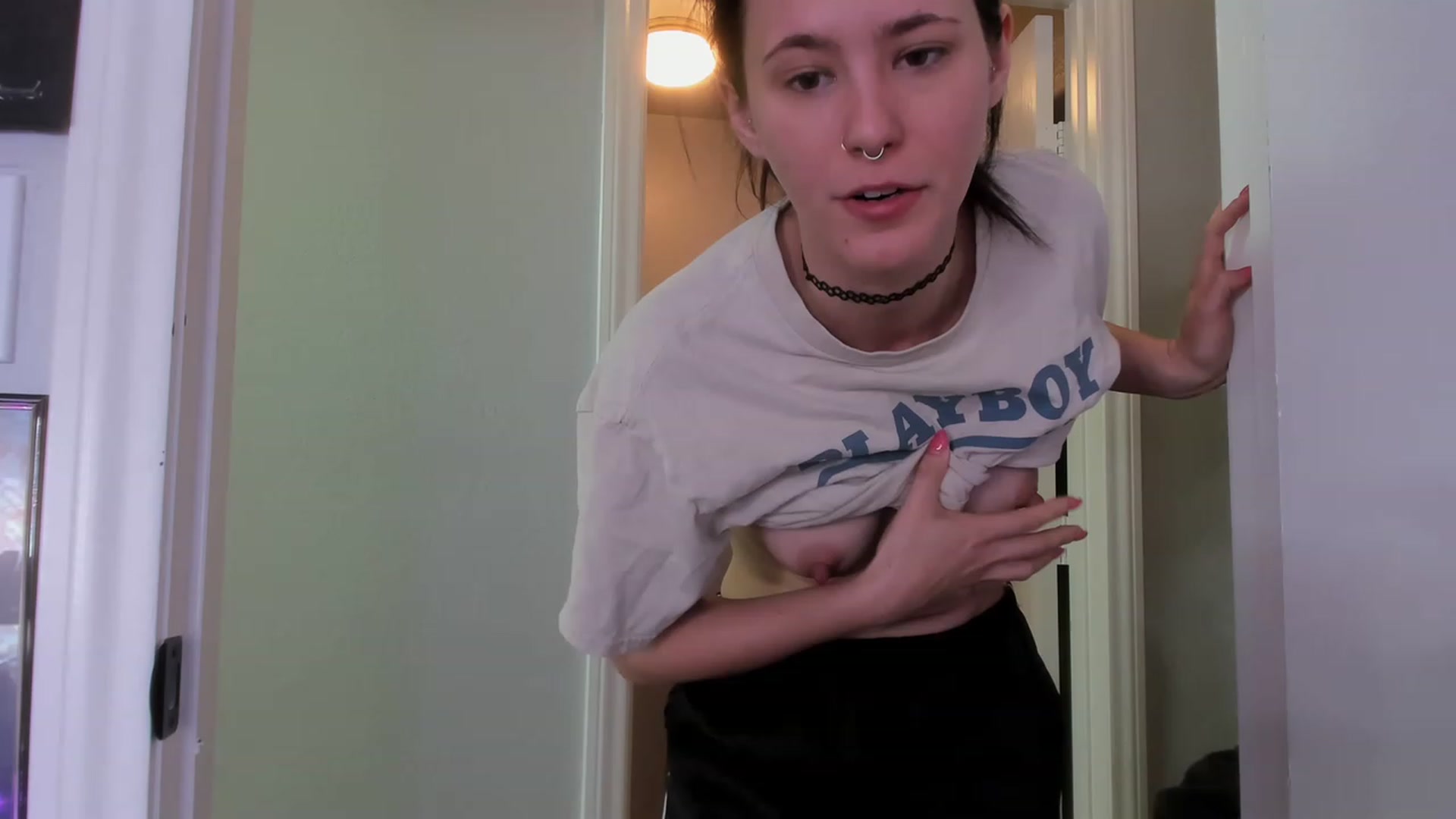 Gallery image thumbnail from Isabelle_Babe's myfreecams stream on, 05/27/2023, 21:53 image 5 of 20