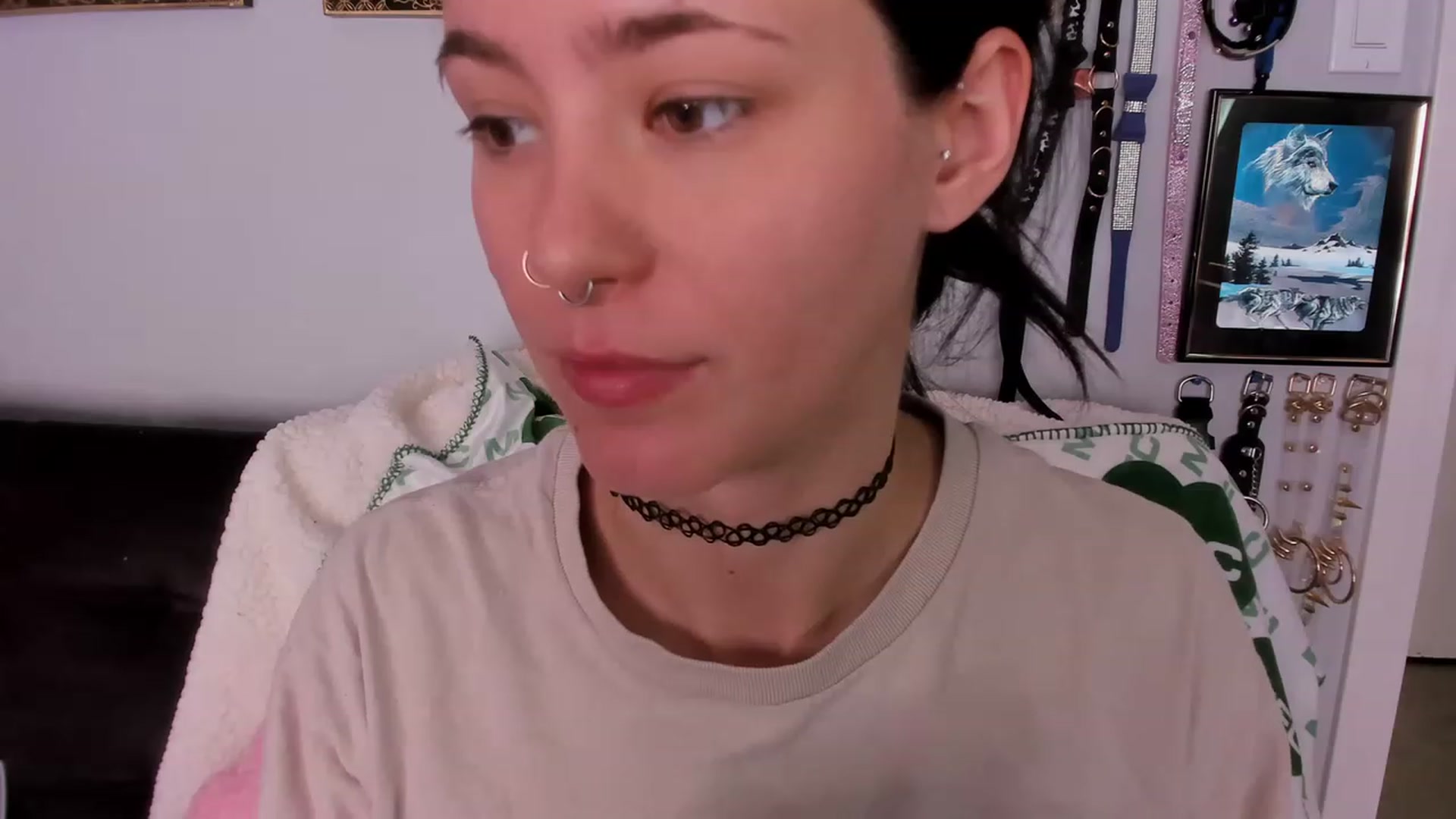 Gallery image thumbnail from Isabelle_Babe's myfreecams stream on, 05/27/2023, 21:53 image 11 of 20