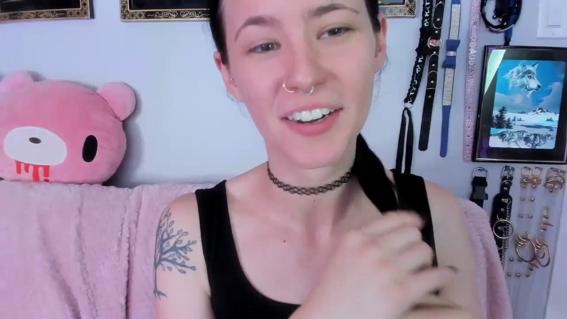 Gallery image thumbnail from Isabelle_Babe's myfreecams stream on, 05/31/2023, 20:01 image 11 of 20
