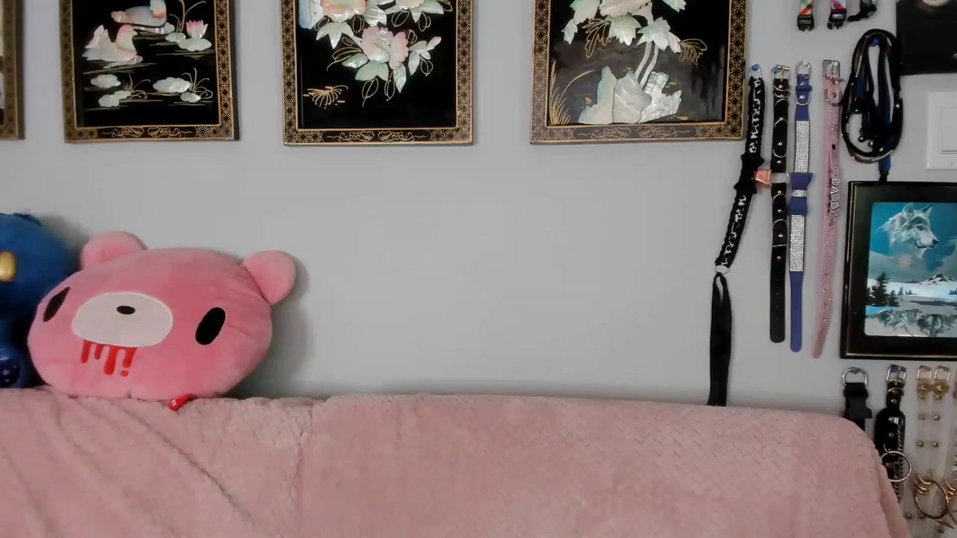 Gallery image thumbnail from Isabelle_Babe's myfreecams stream on, 06/05/2023, 17:33 image 10 of 20