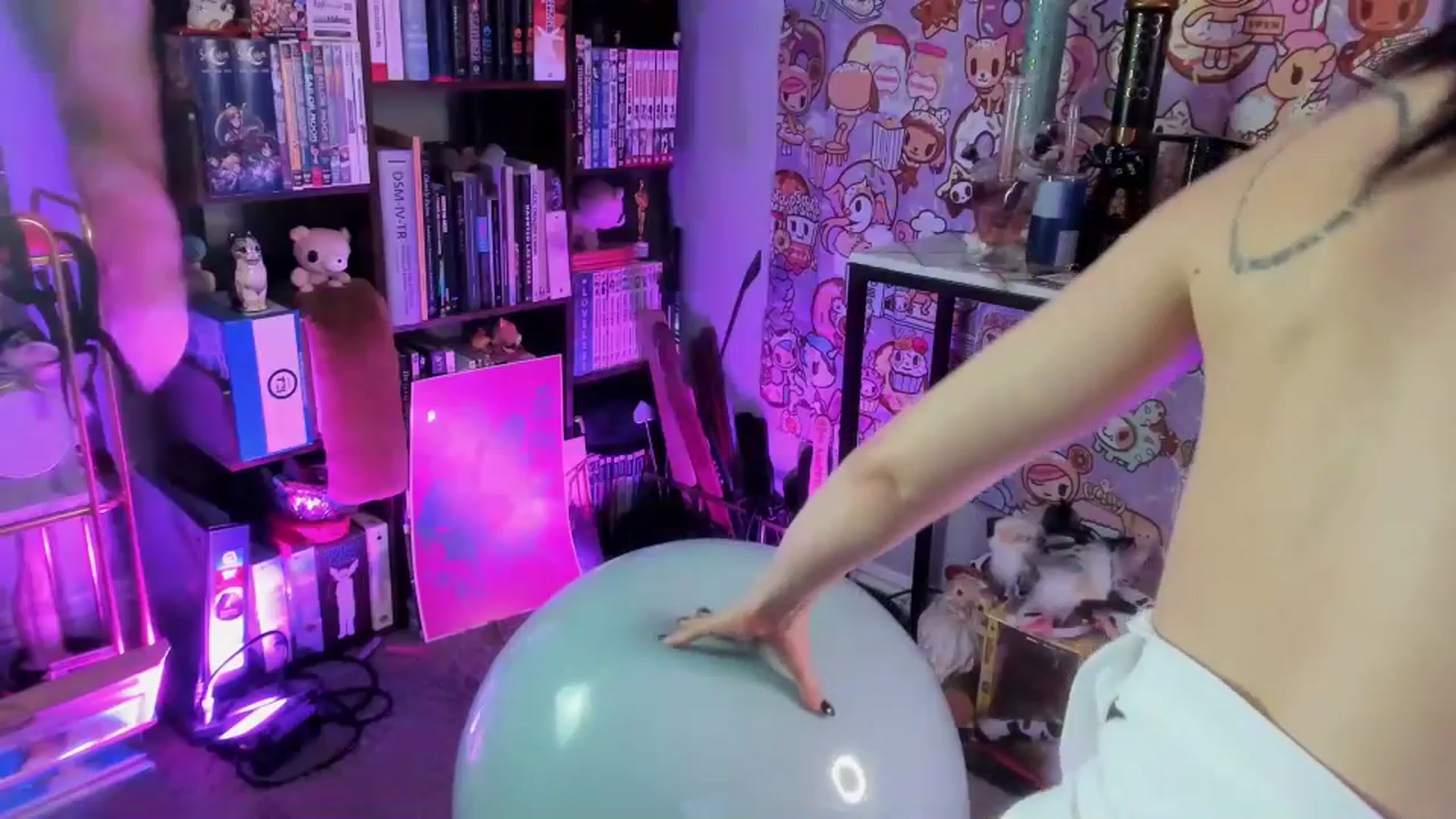 Gallery image thumbnail from Isabelle_Babe's myfreecams stream on, 06/10/2023, 10:37 image 18 of 20