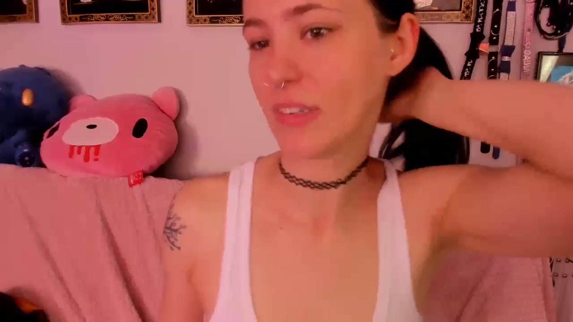 Gallery image thumbnail from Isabelle_Babe's myfreecams stream on, 06/12/2023, 18:46 image 1 of 20