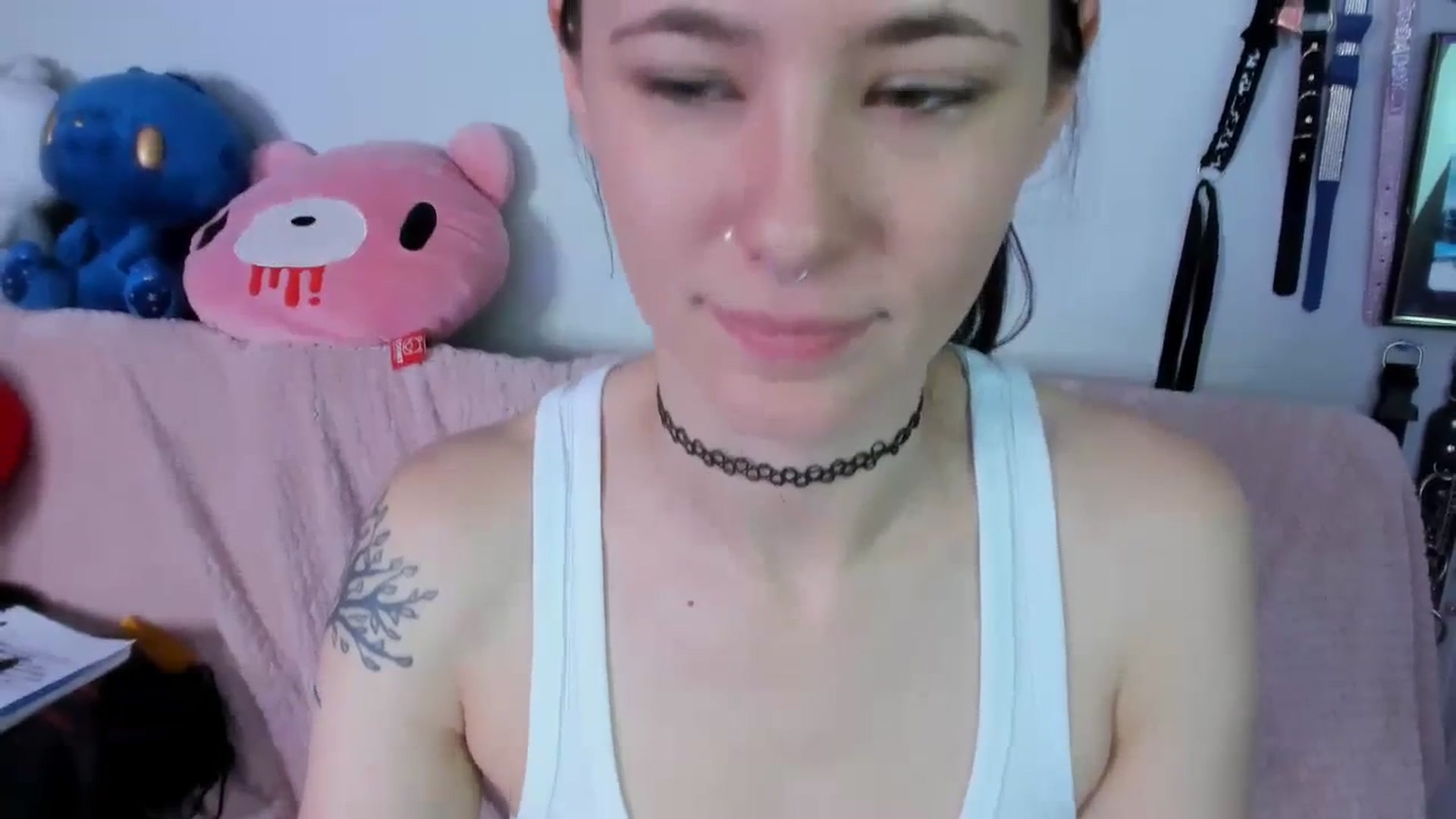 Gallery image thumbnail from Isabelle_Babe's myfreecams stream on, 06/12/2023, 18:46 image 9 of 20