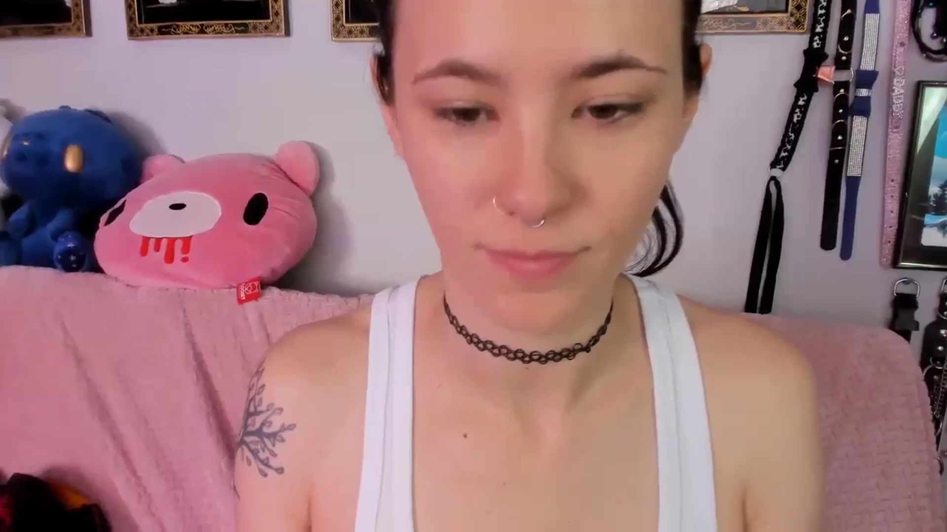 Gallery image thumbnail from Isabelle_Babe's myfreecams stream on, 06/12/2023, 18:46 image 3 of 20
