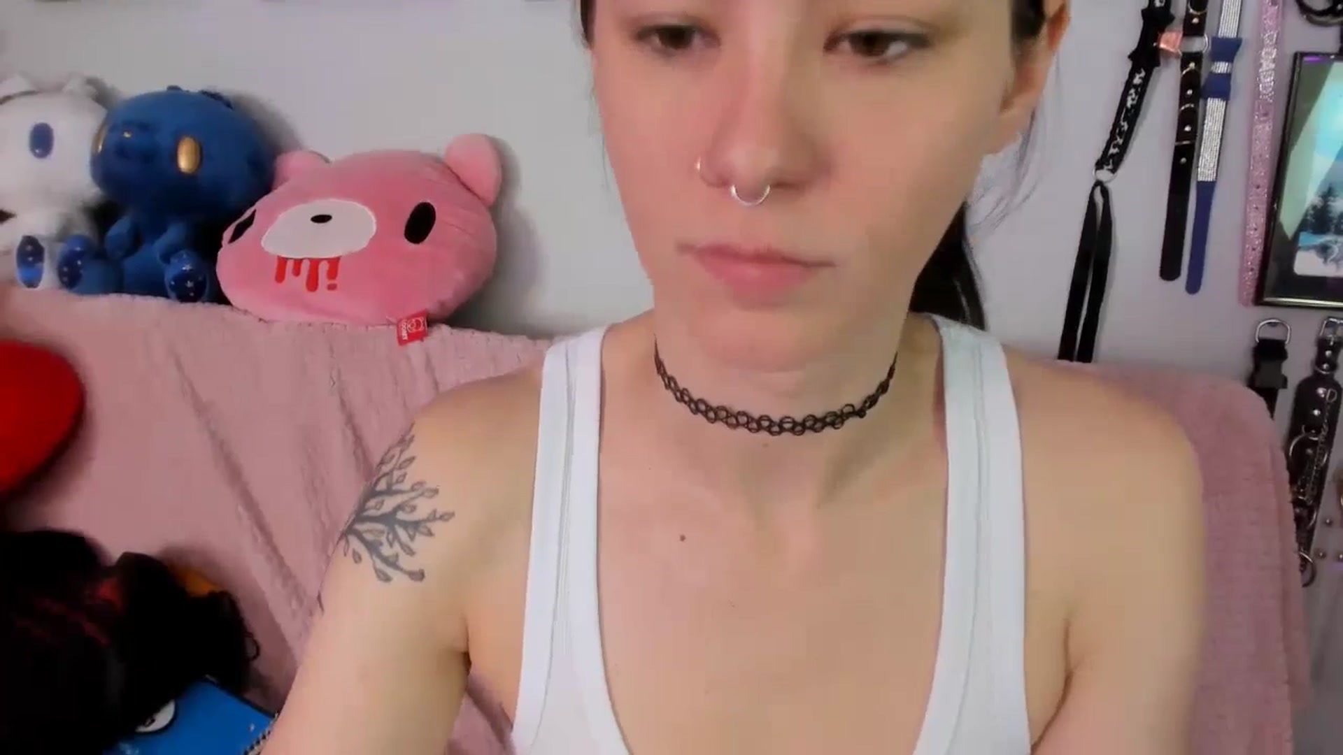 Gallery image thumbnail from Isabelle_Babe's myfreecams stream on, 06/12/2023, 18:46 image 5 of 20