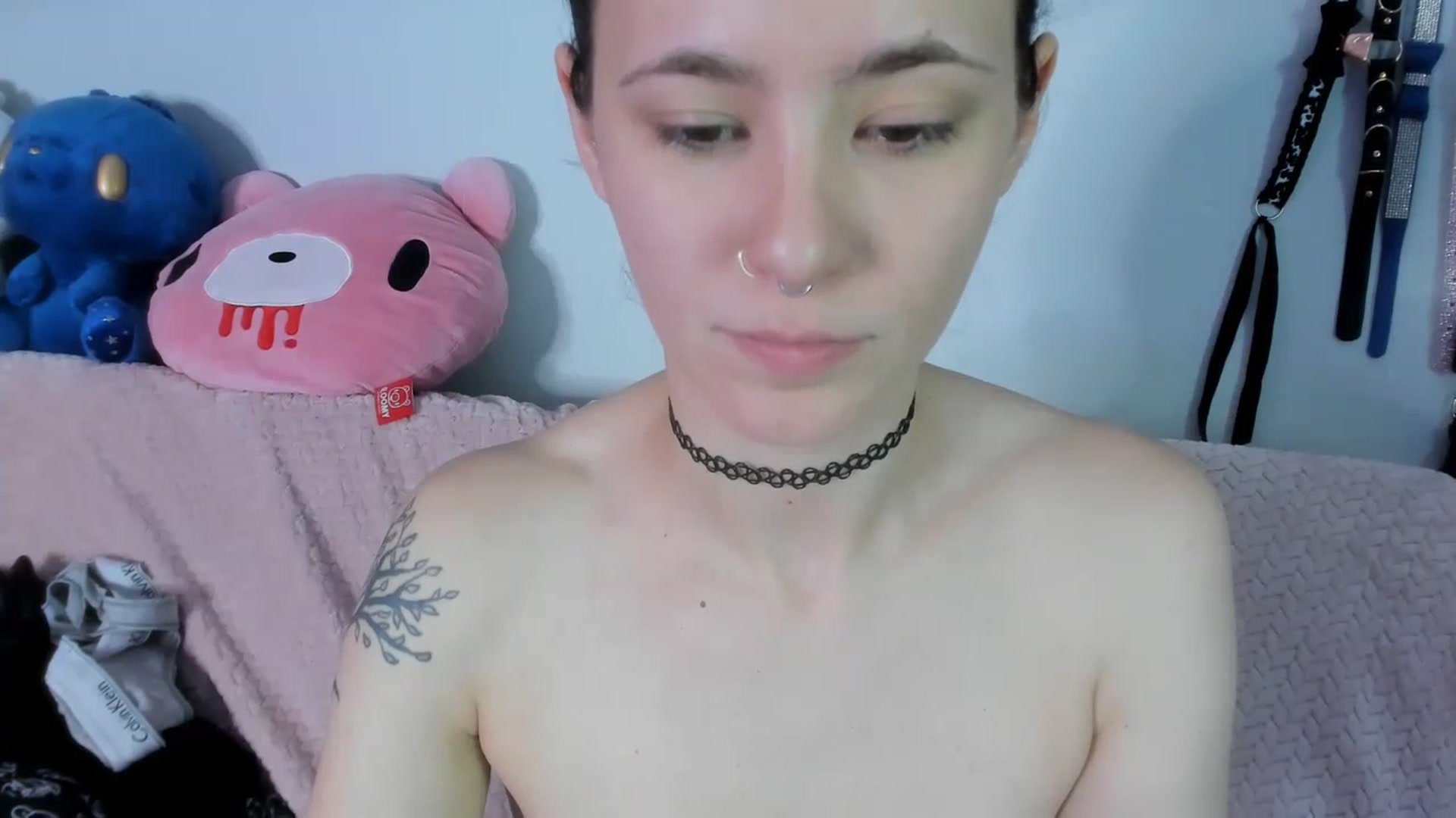Gallery image thumbnail from Isabelle_Babe's myfreecams stream on, 06/13/2023, 11:26 image 10 of 20