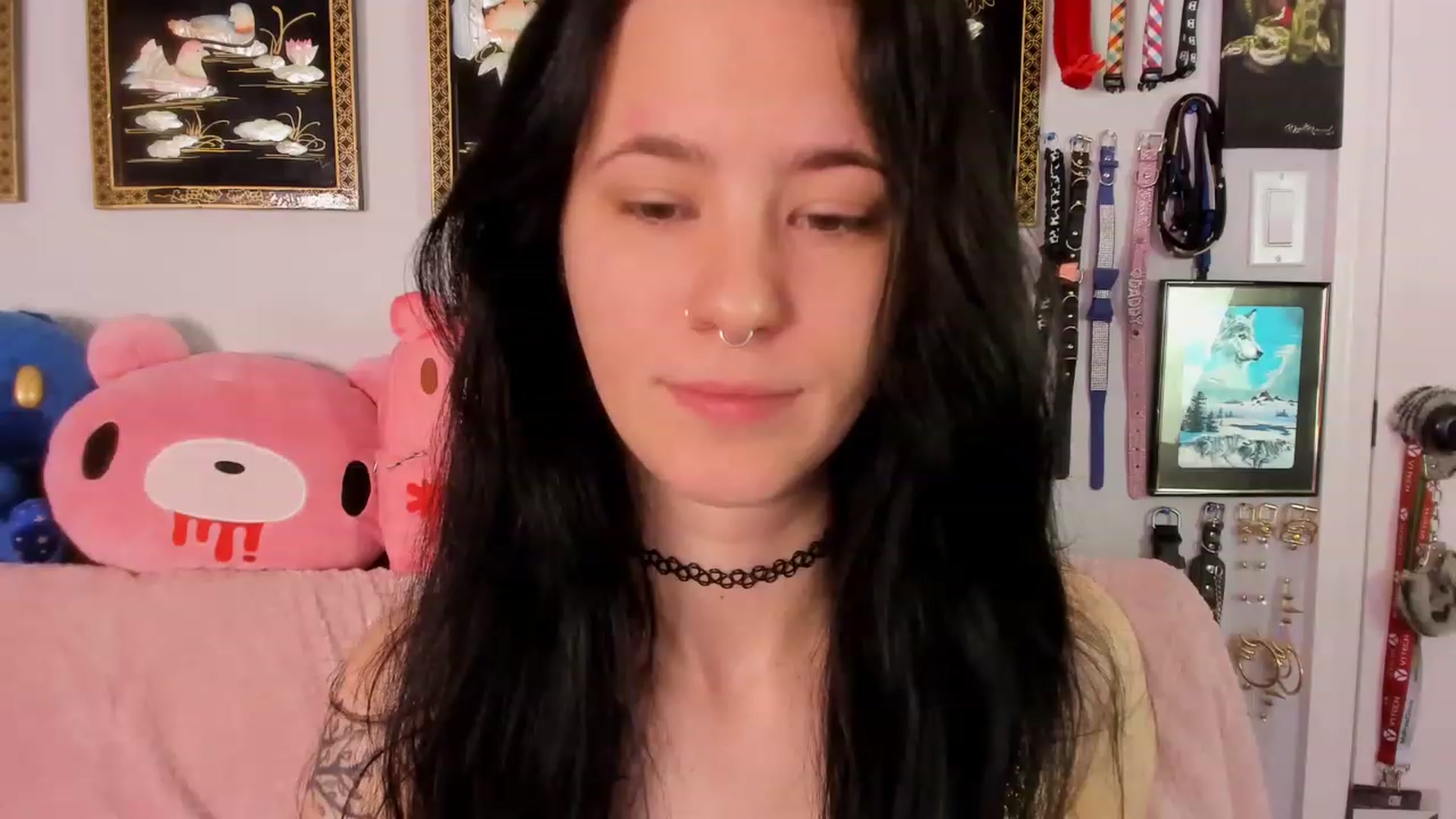 Gallery image thumbnail from Isabelle_Babe's myfreecams stream on, 06/19/2023, 19:10 image 18 of 20