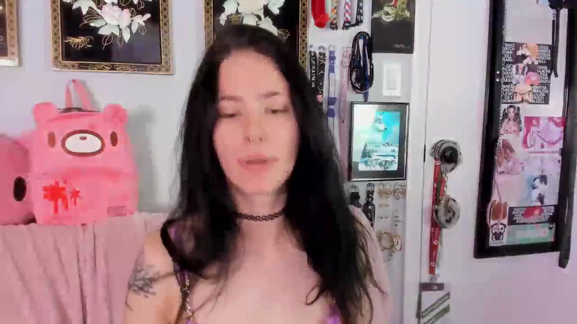 Gallery image thumbnail from Isabelle_Babe's myfreecams stream on, 06/19/2023, 19:59 image 3 of 20