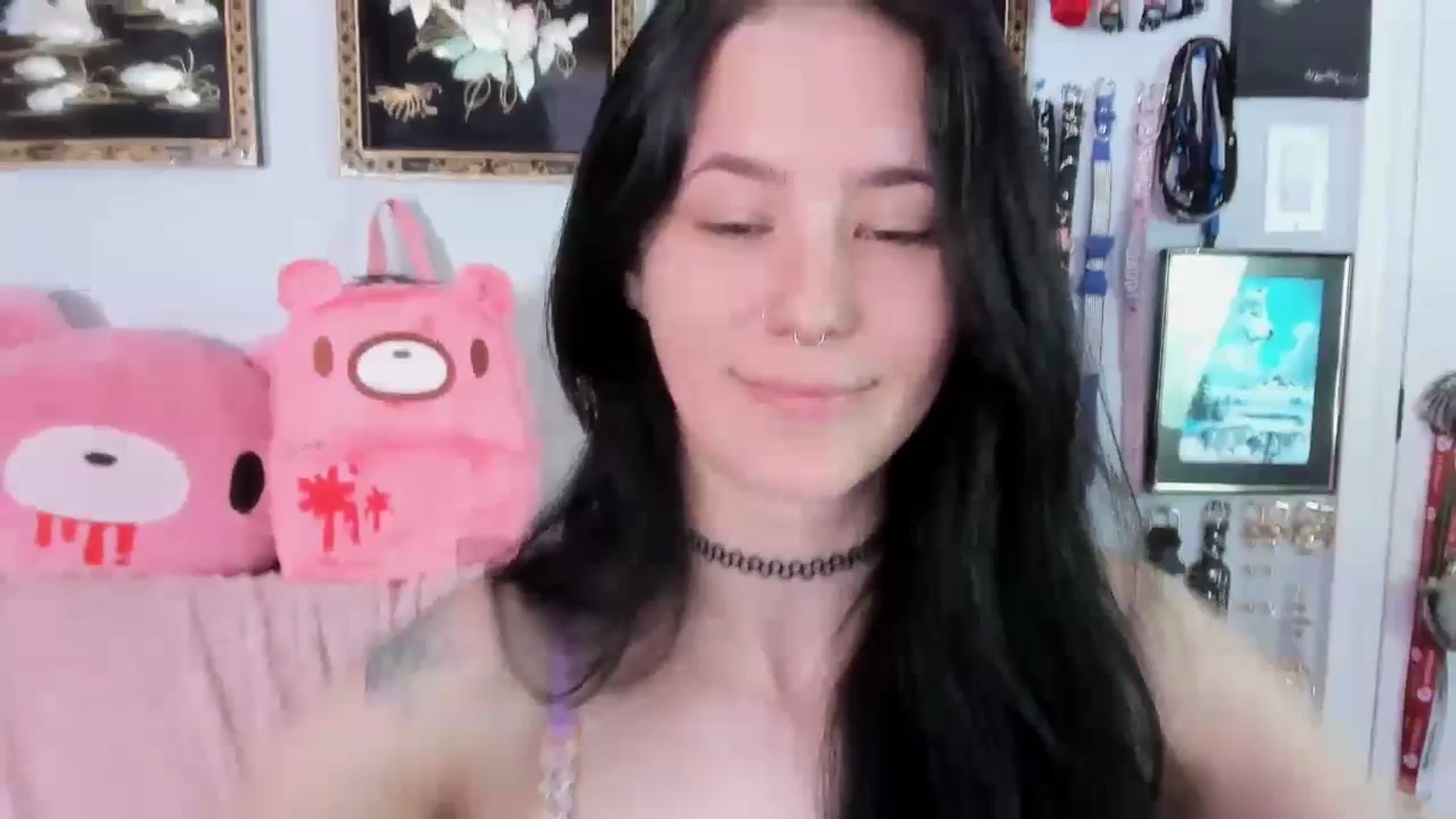 Gallery image thumbnail from Isabelle_Babe's myfreecams stream on, 06/19/2023, 19:59 image 1 of 20