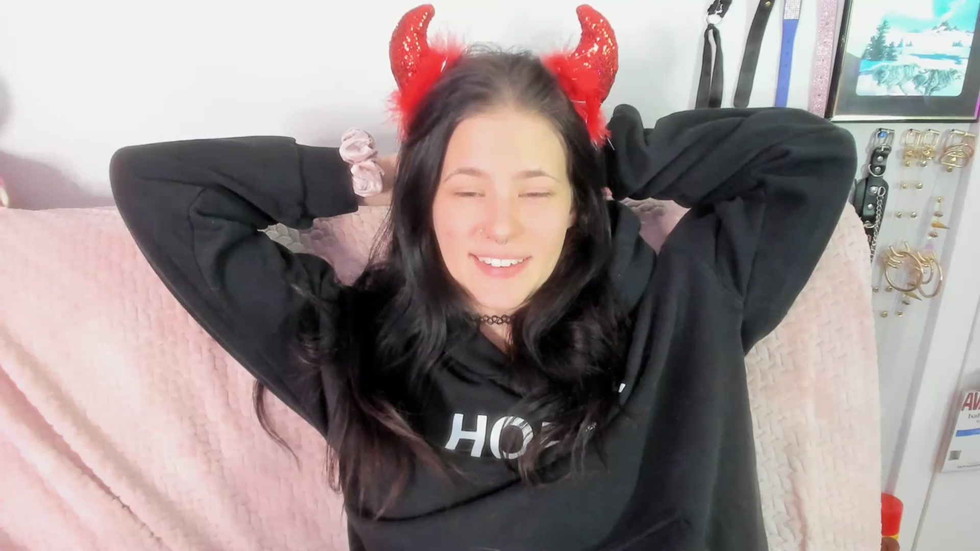 Gallery image thumbnail from Isabelle_Babe's myfreecams stream on, 07/04/2023, 08:56 image 19 of 20