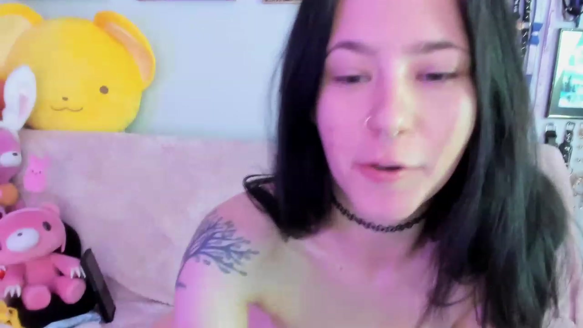 Gallery image thumbnail from Isabelle_Babe's myfreecams stream on, 07/18/2023, 18:51 image 4 of 20